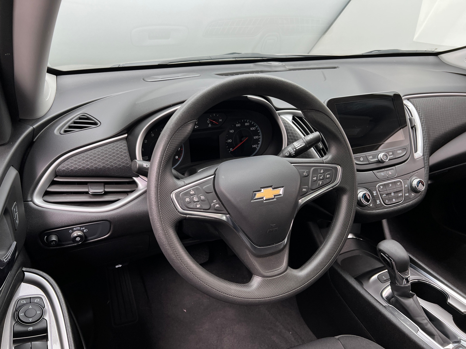 Thumbnail: 2024 Chevrolet Malibu - 5