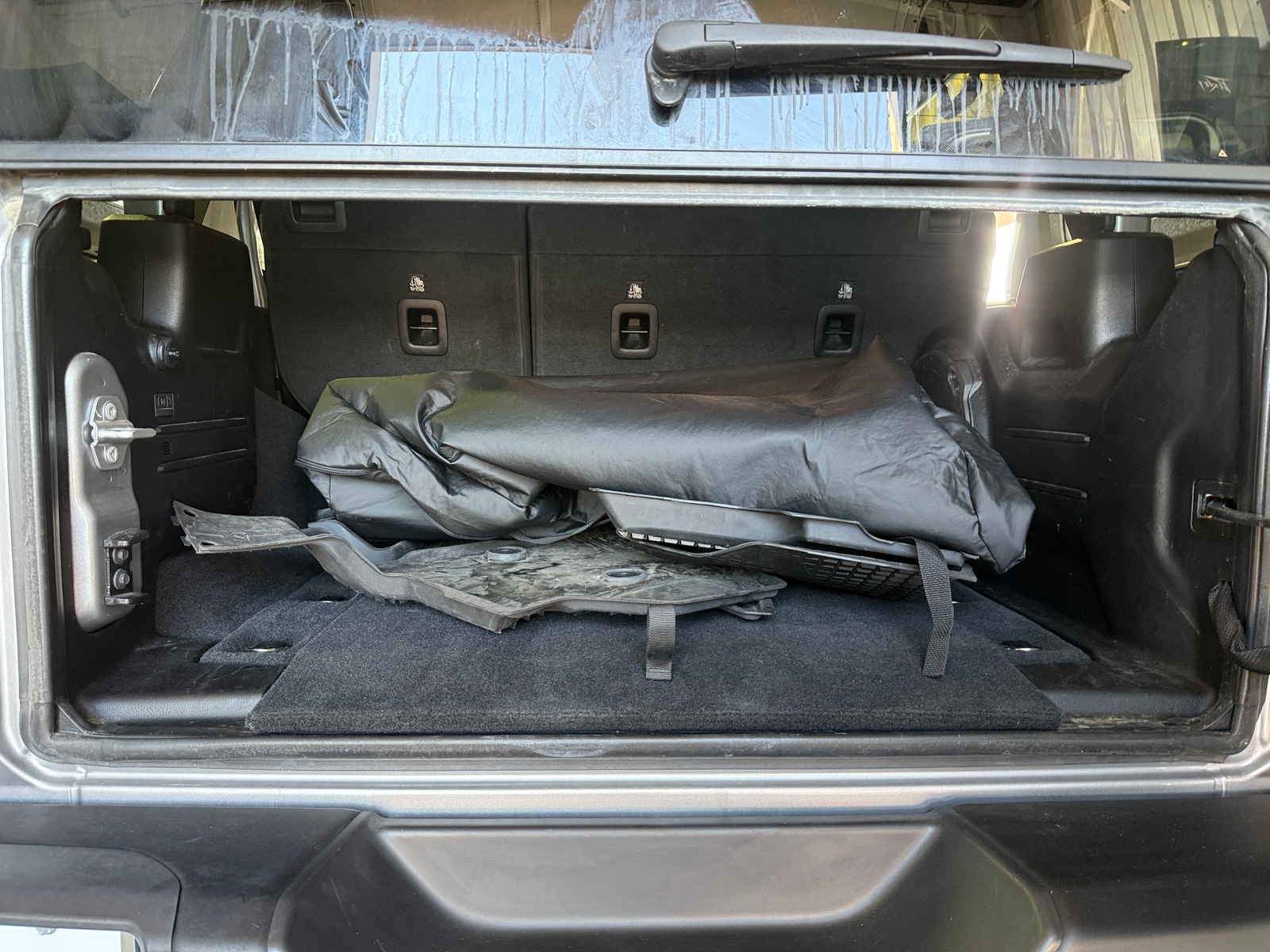 Thumbnail: 2021 Jeep Wrangler - 7