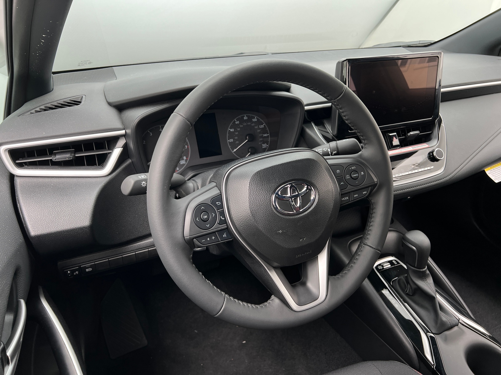 Thumbnail: 2025 Toyota Corolla - 5