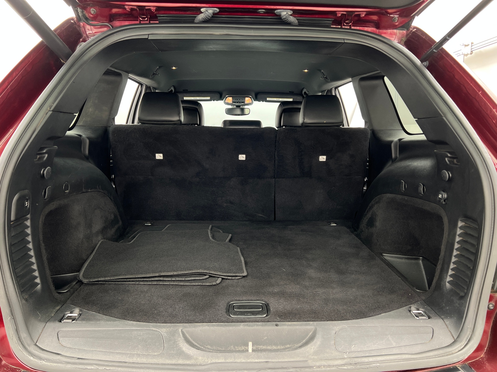Thumbnail: 2019 Jeep Grand Cherokee - 6