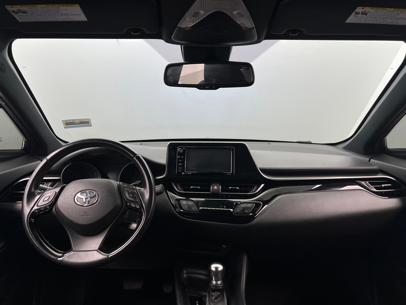 Thumbnail: 2018 Toyota C-HR - 3