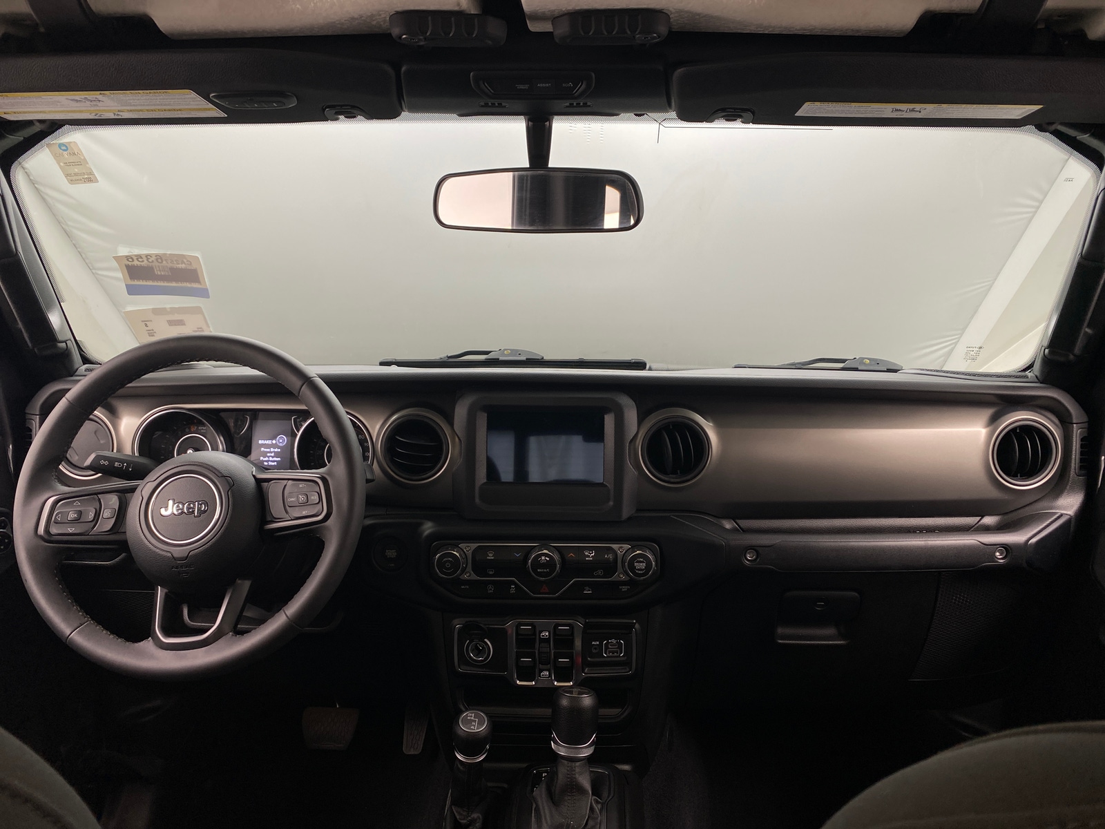 Thumbnail: 2023 Jeep Gladiator - 3