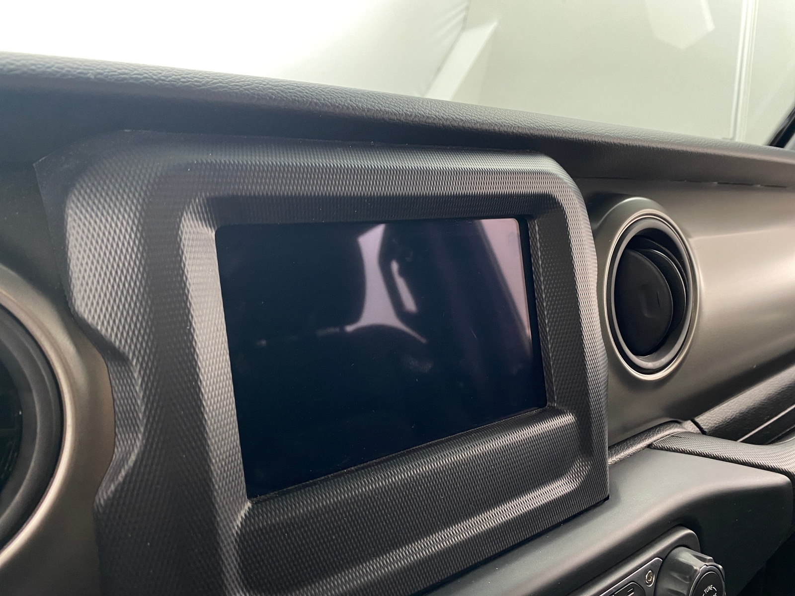 Thumbnail: 2023 Jeep Gladiator - 4