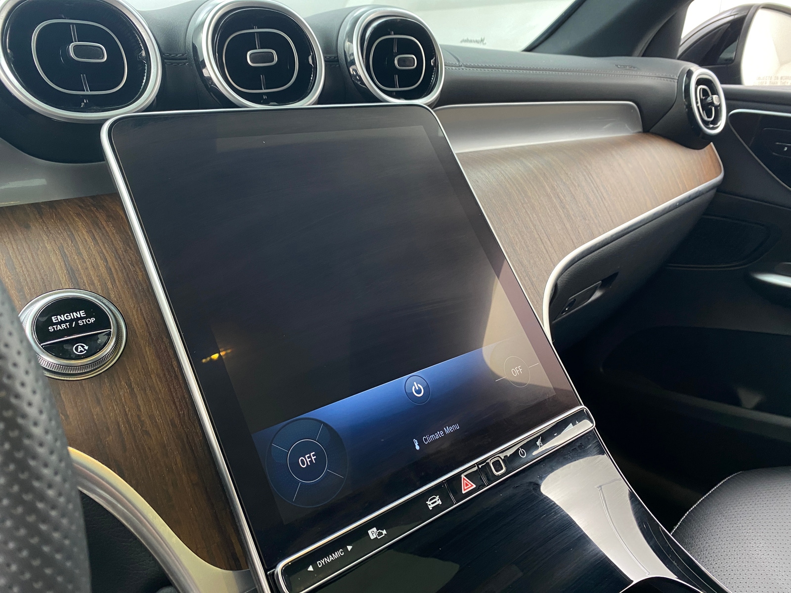 Thumbnail: 2024 Mercedes-Benz GLC - 3