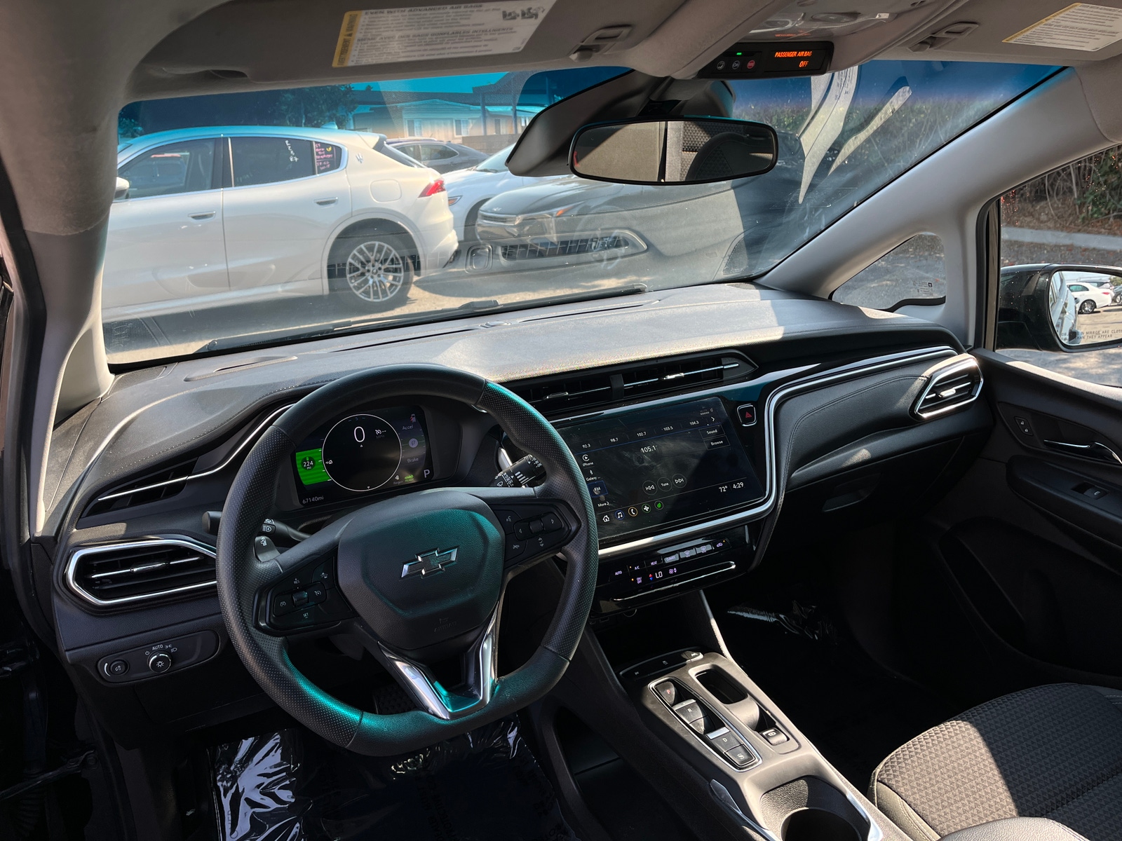 Thumbnail: 2023 Chevrolet Bolt EV - 3