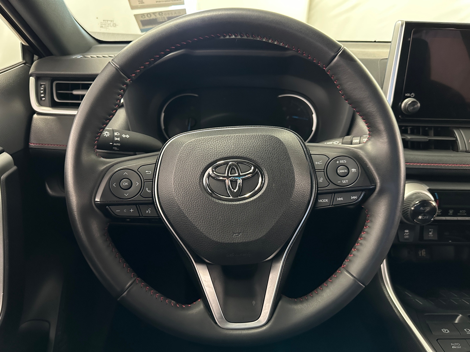 Thumbnail: 2024 Toyota RAV4 - 5