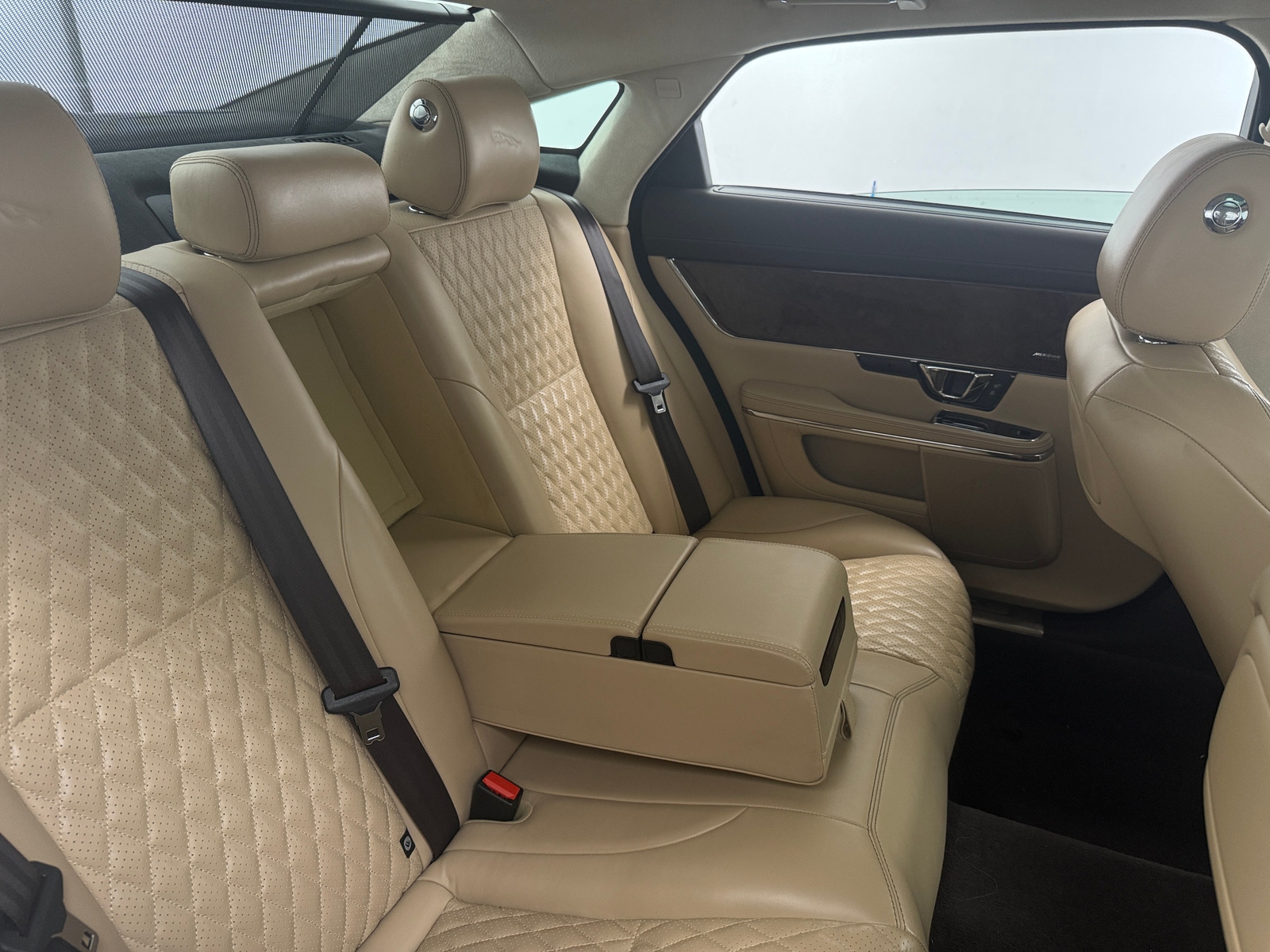 Thumbnail: 2019 Jaguar XJ - 5