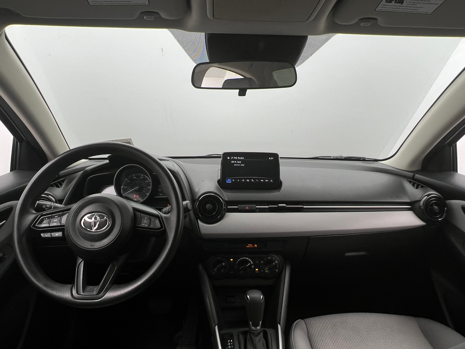 Thumbnail: 2019 Toyota Yaris - 3