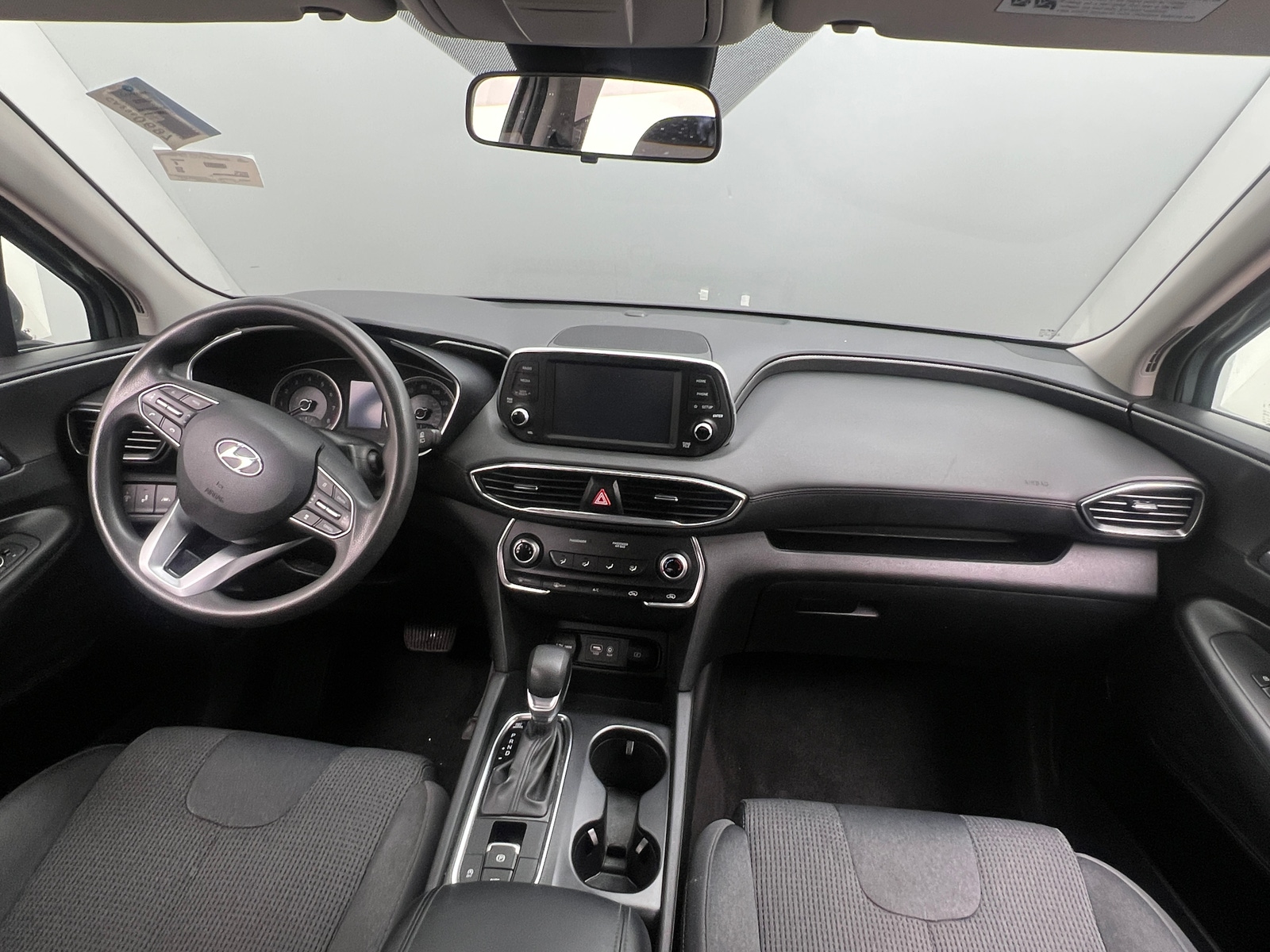 Thumbnail: 2019 Hyundai Santa Fe - 3