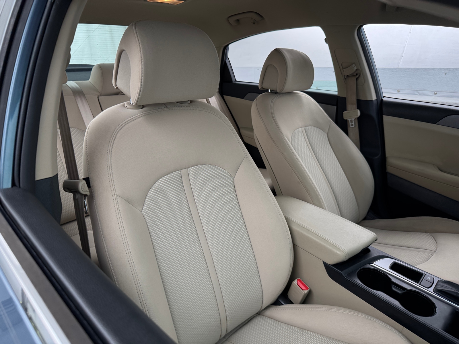 Thumbnail: 2016 Hyundai Sonata - 2