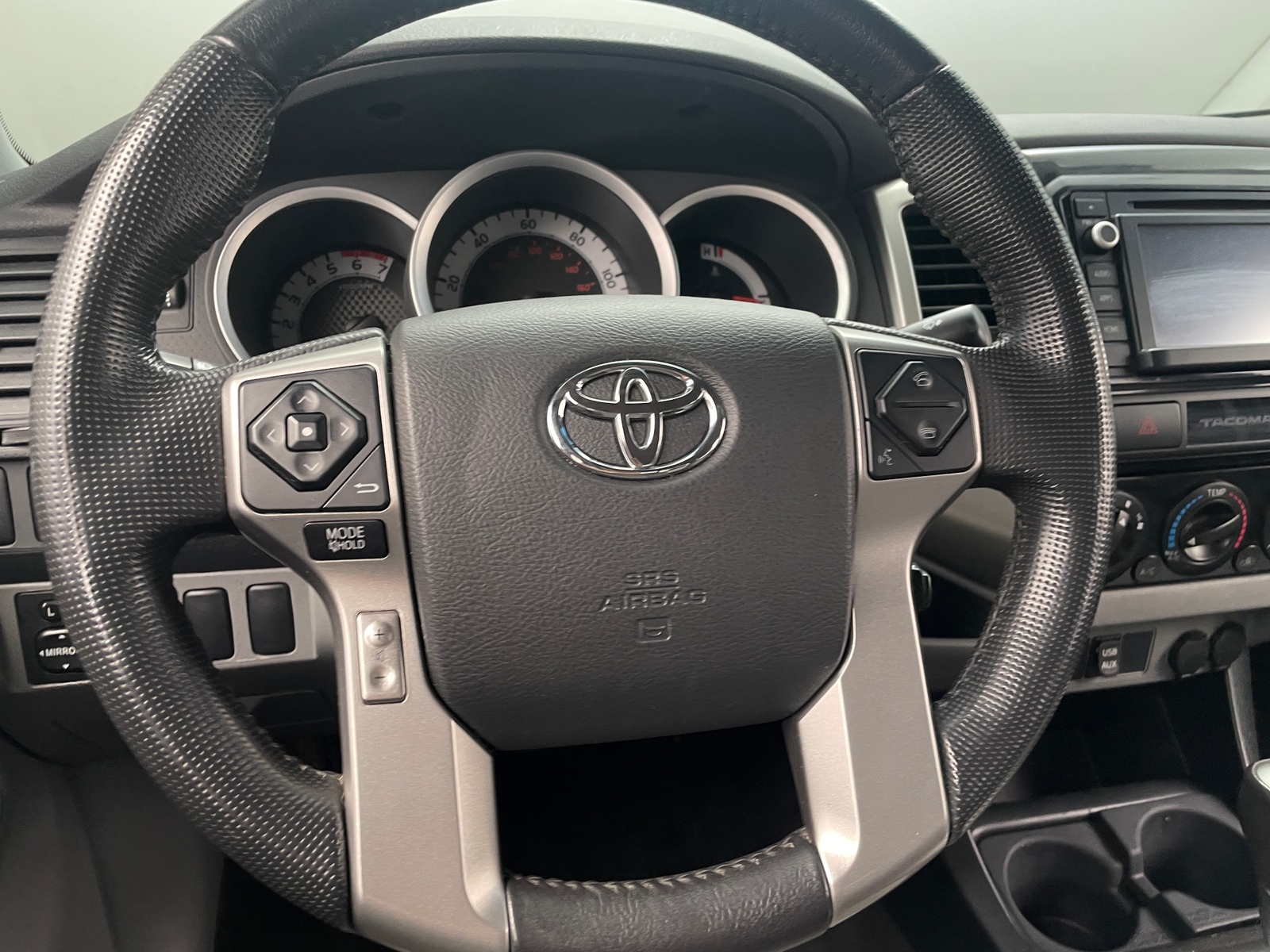 Thumbnail: 2015 Toyota Tacoma - 5