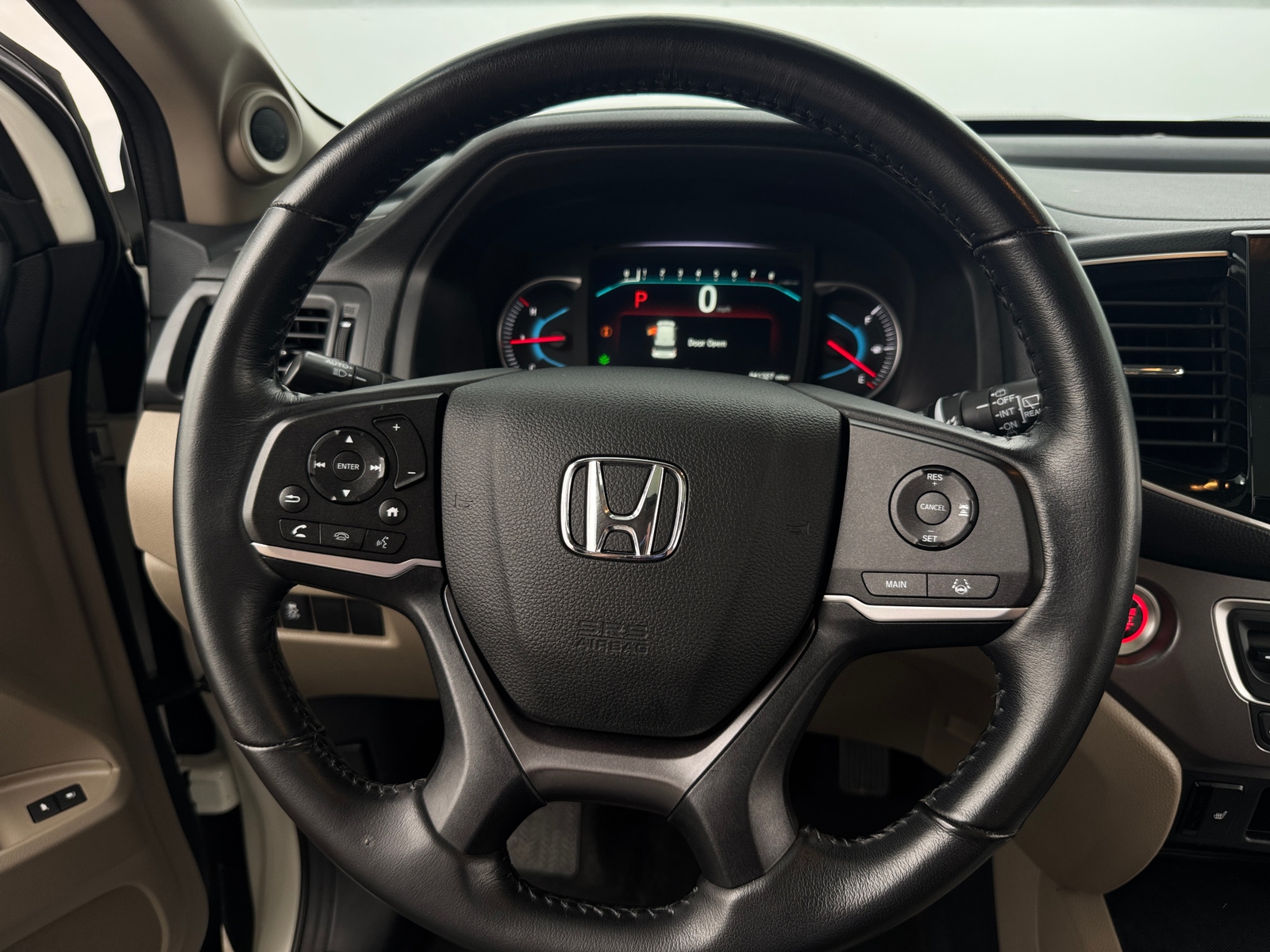 Thumbnail: 2019 Honda Pilot - 4
