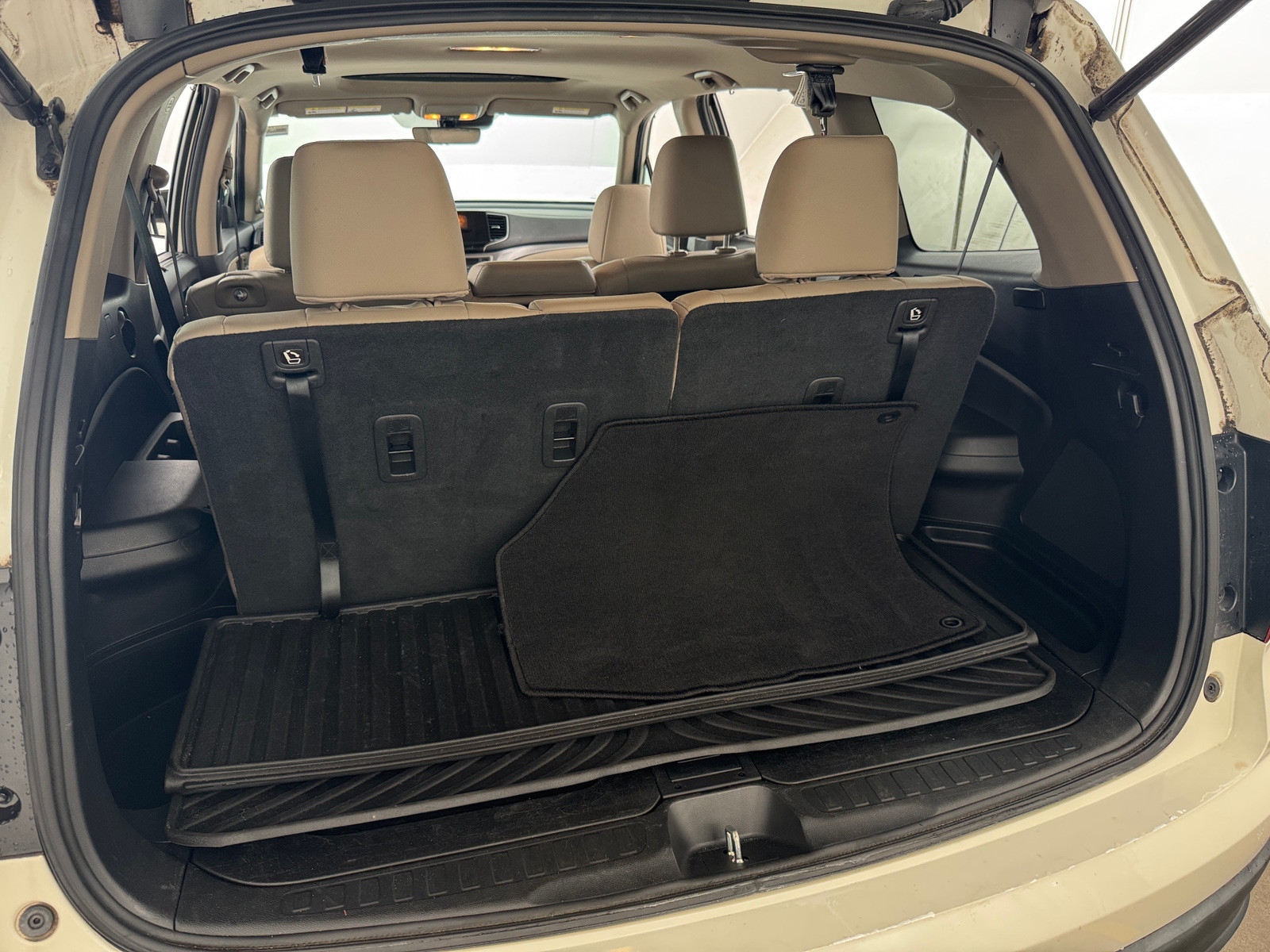 Thumbnail: 2019 Honda Pilot - 6