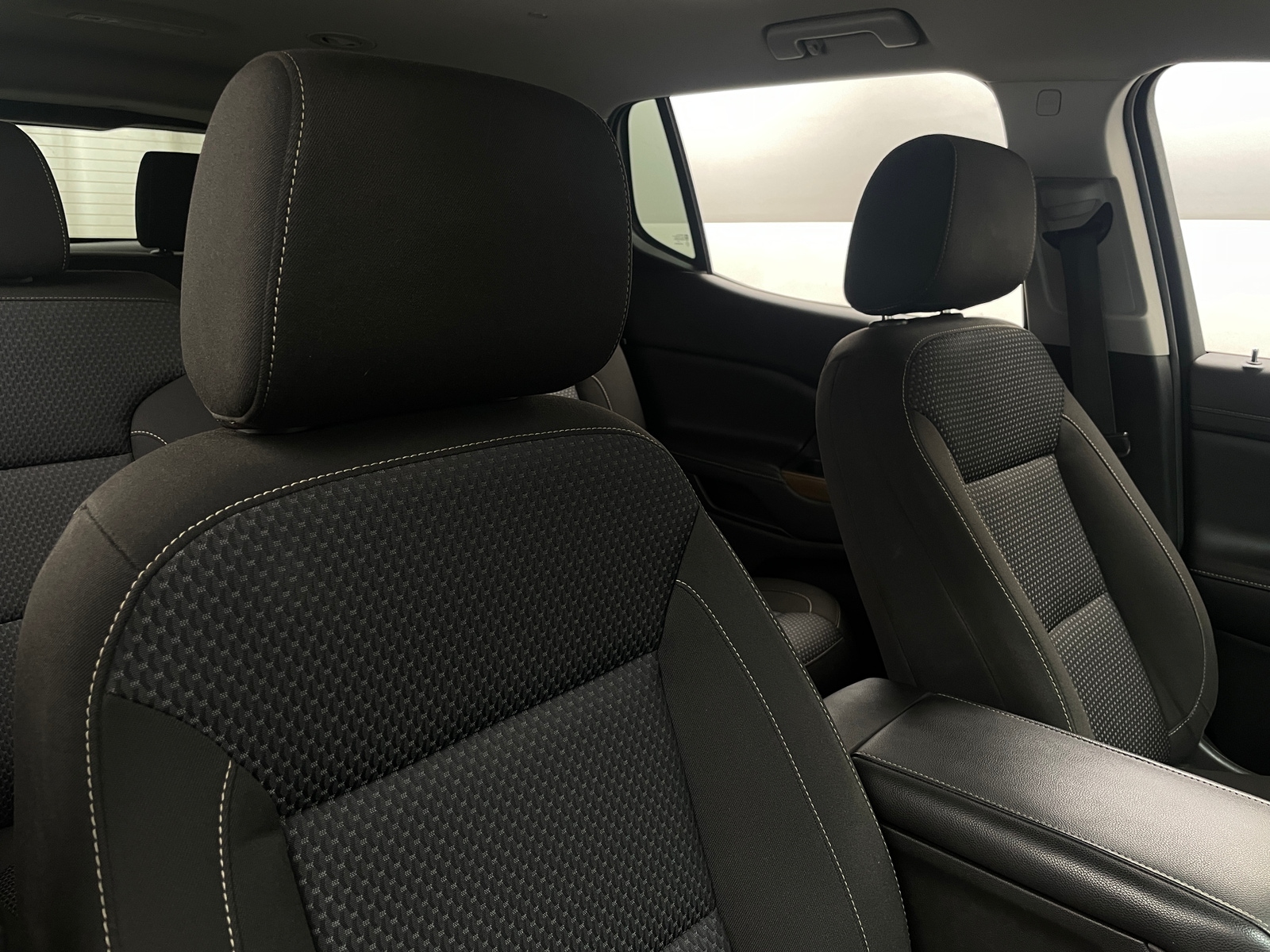 Thumbnail: 2021 GMC Acadia - 2