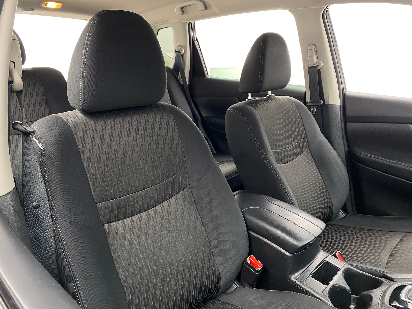 Thumbnail: 2019 Nissan Rogue - 2