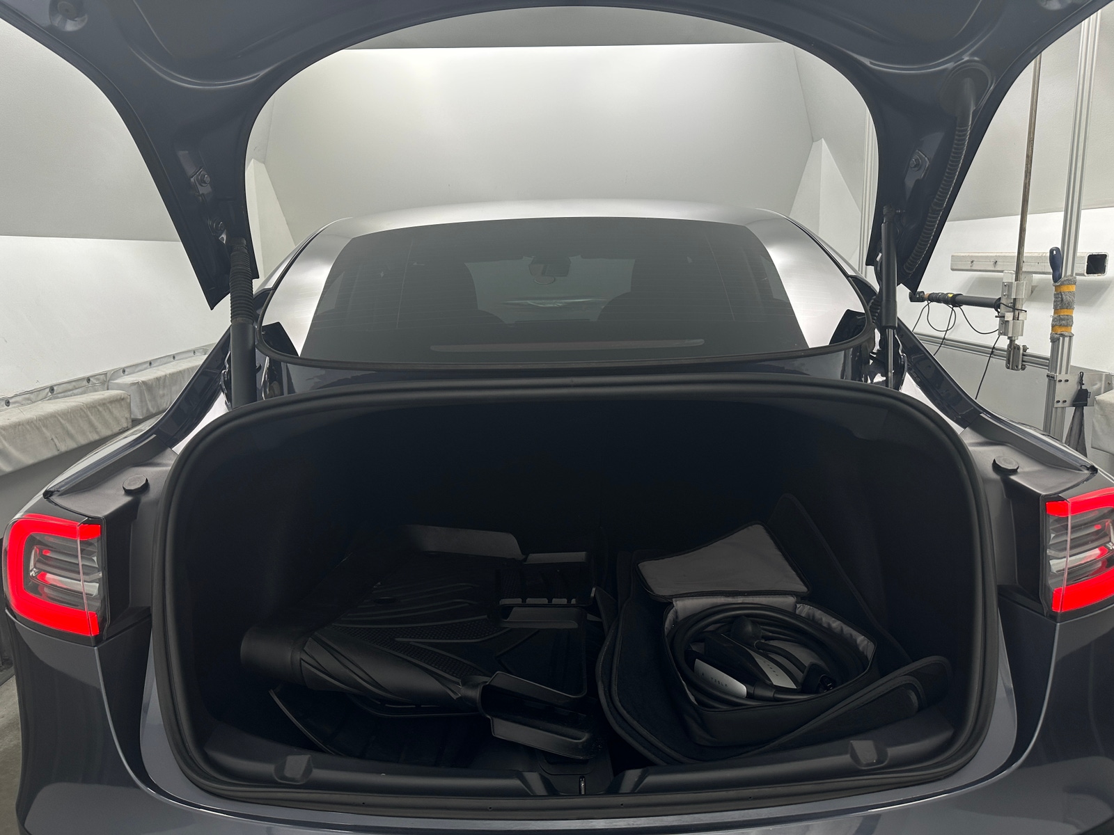 Thumbnail: 2023 Tesla Model 3 - 6