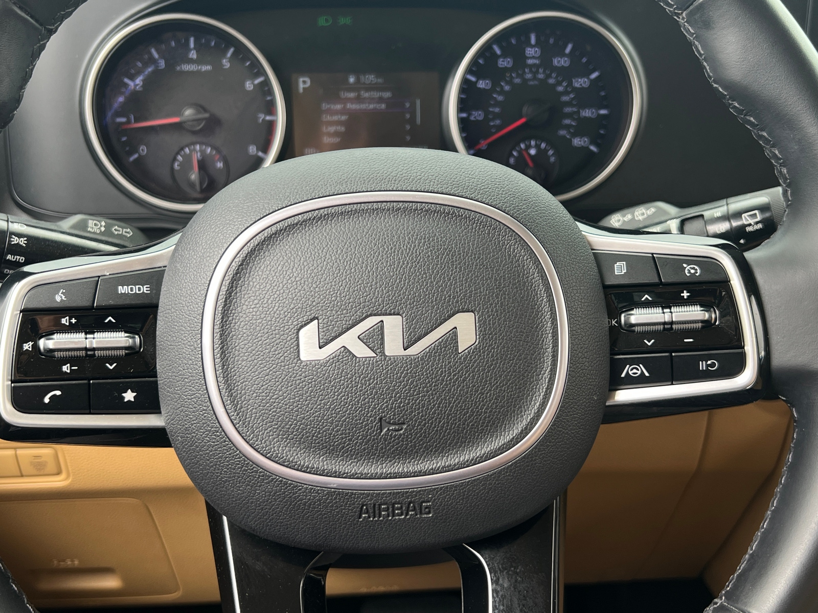 Thumbnail: 2022 Kia Carnival - 5