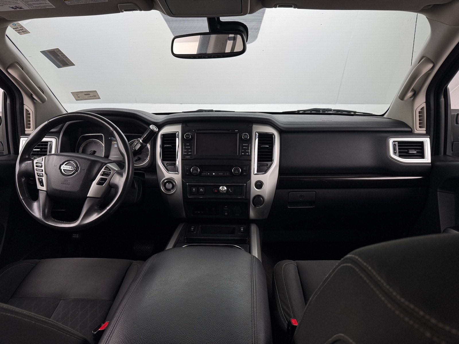 Thumbnail: 2017 Nissan Titan - 3