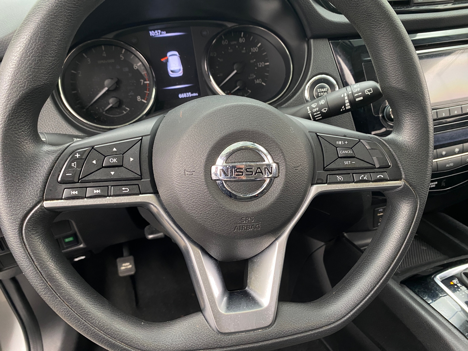 Thumbnail: 2017 Nissan Rogue Sport - 5