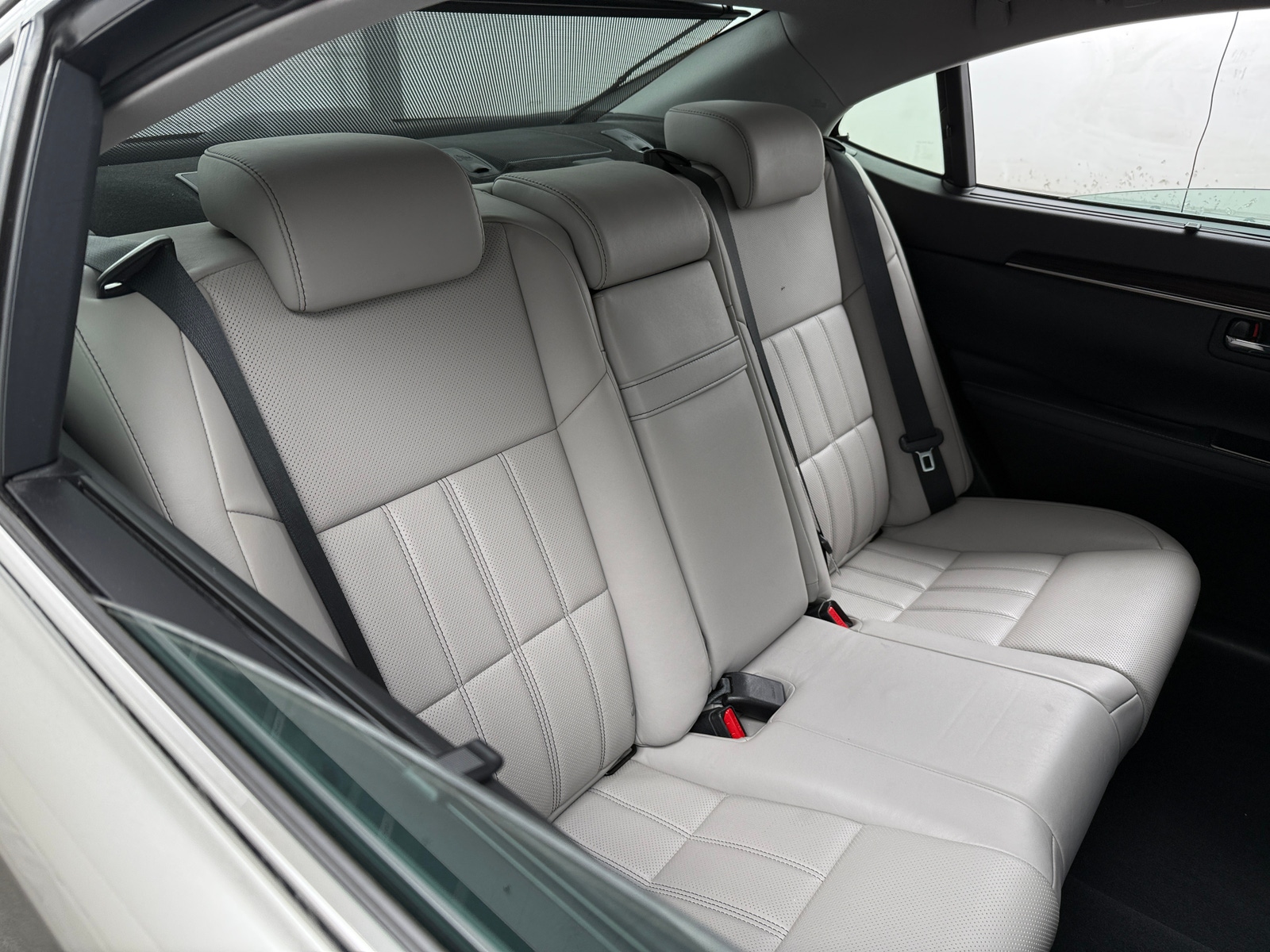 Thumbnail: 2017 Lexus ES - 5