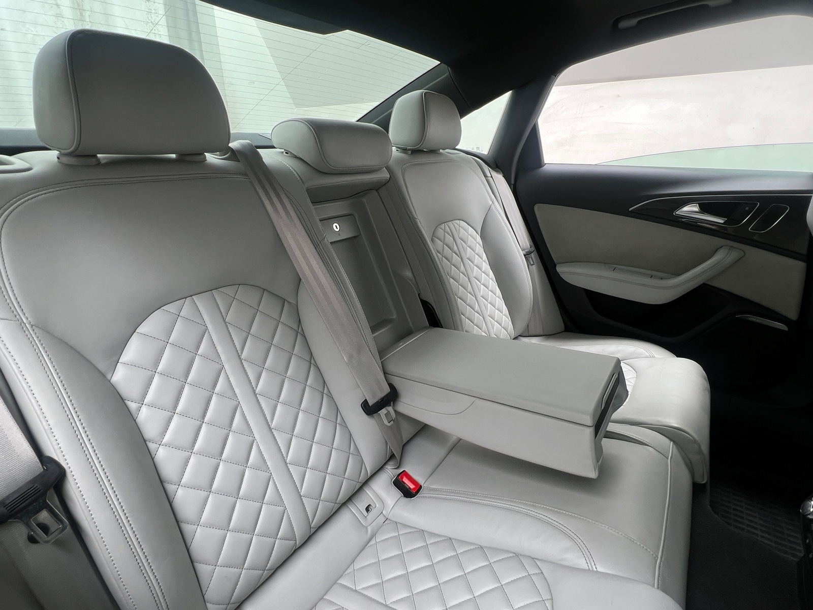 Thumbnail: 2017 Audi S6 - 5