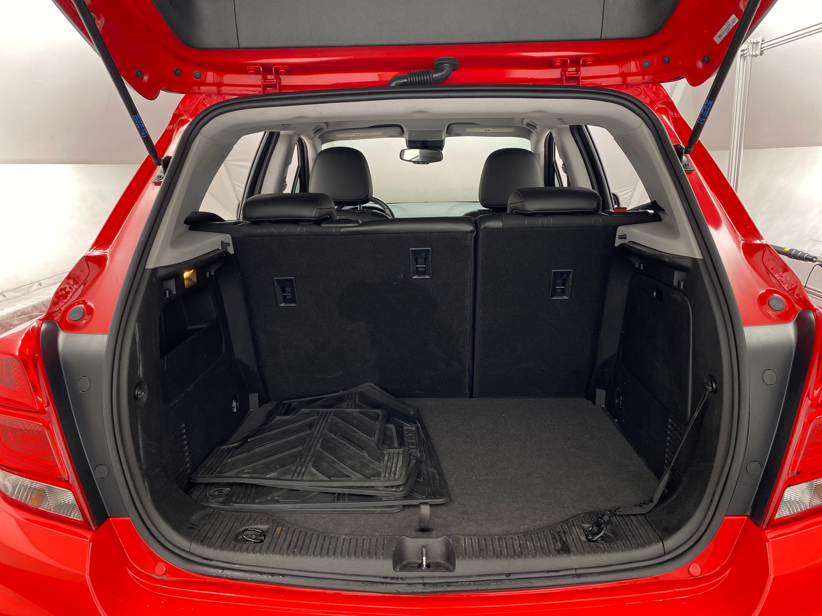 Thumbnail: 2018 Chevrolet Trax - 7