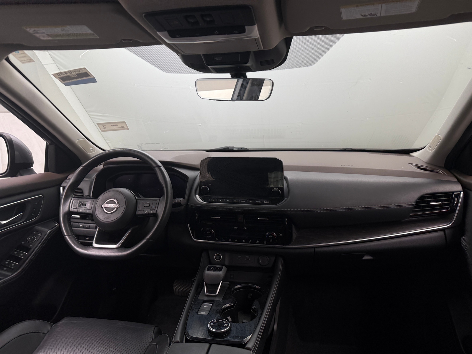 Thumbnail: 2023 Nissan Rogue - 3