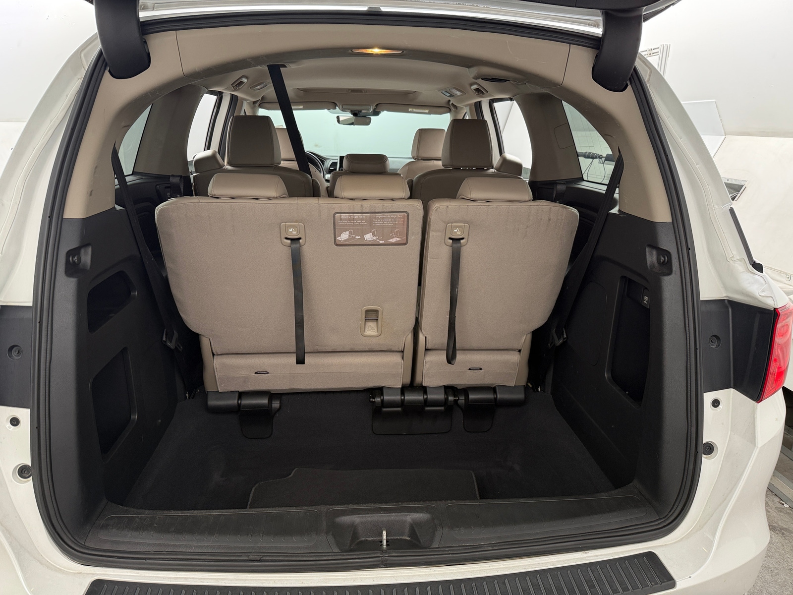 Thumbnail: 2020 Honda Odyssey - 6