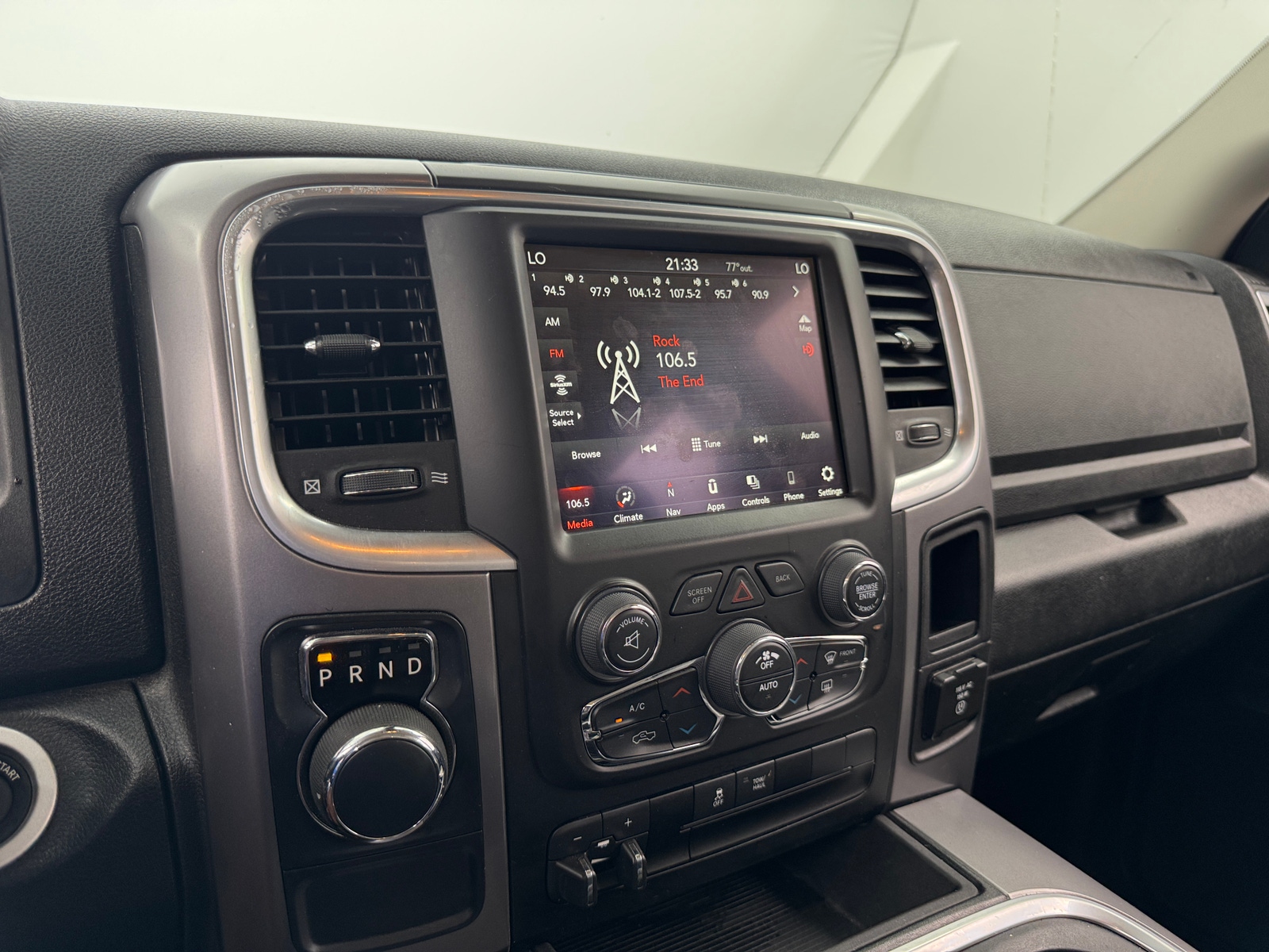 Thumbnail: 2023 RAM 1500 Classic - 4