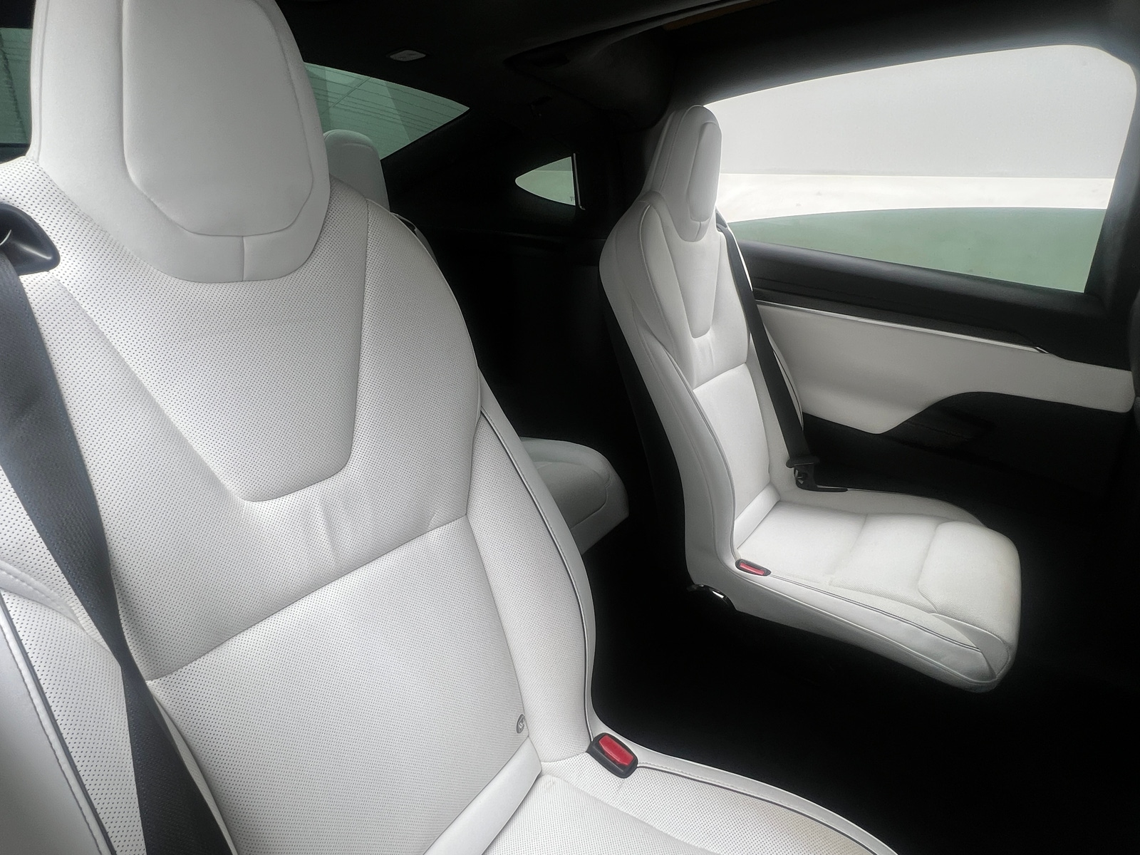 Thumbnail: 2022 Tesla Model X - 5