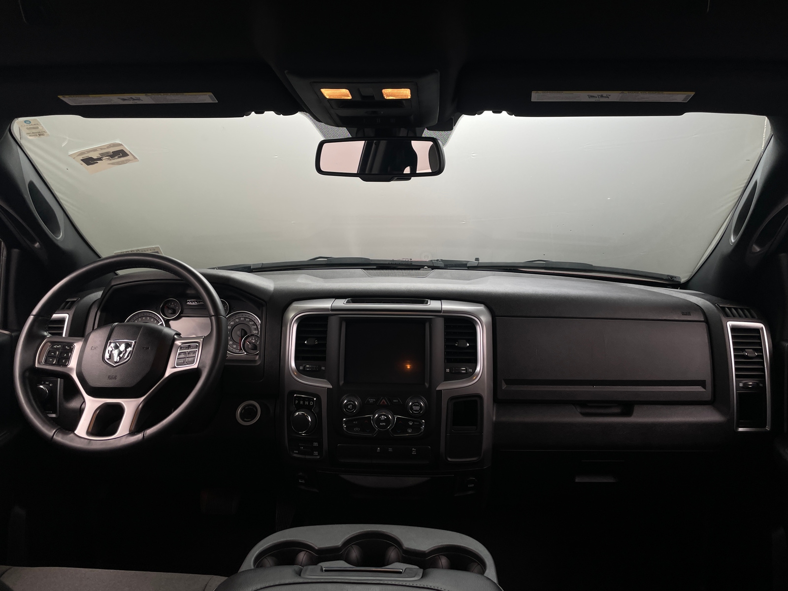 Thumbnail: 2022 RAM 1500 Classic - 3