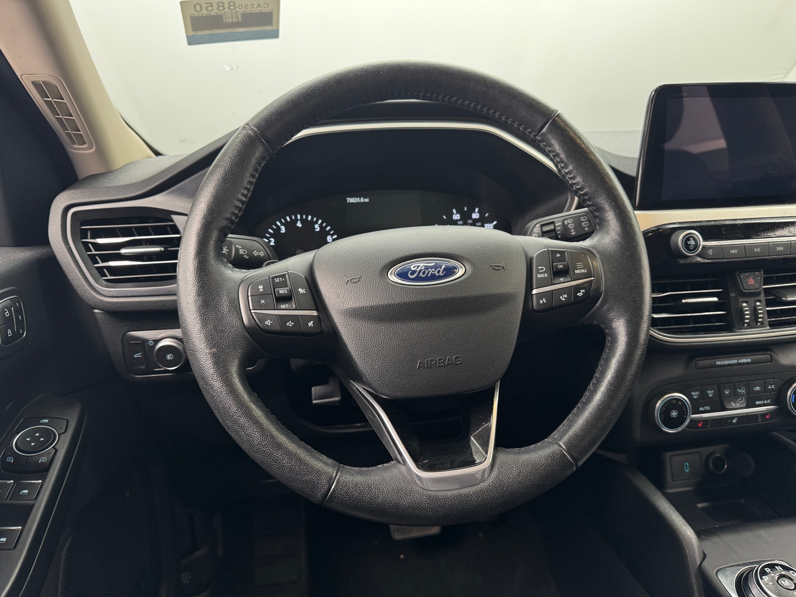 Thumbnail: 2020 Ford Escape - 4