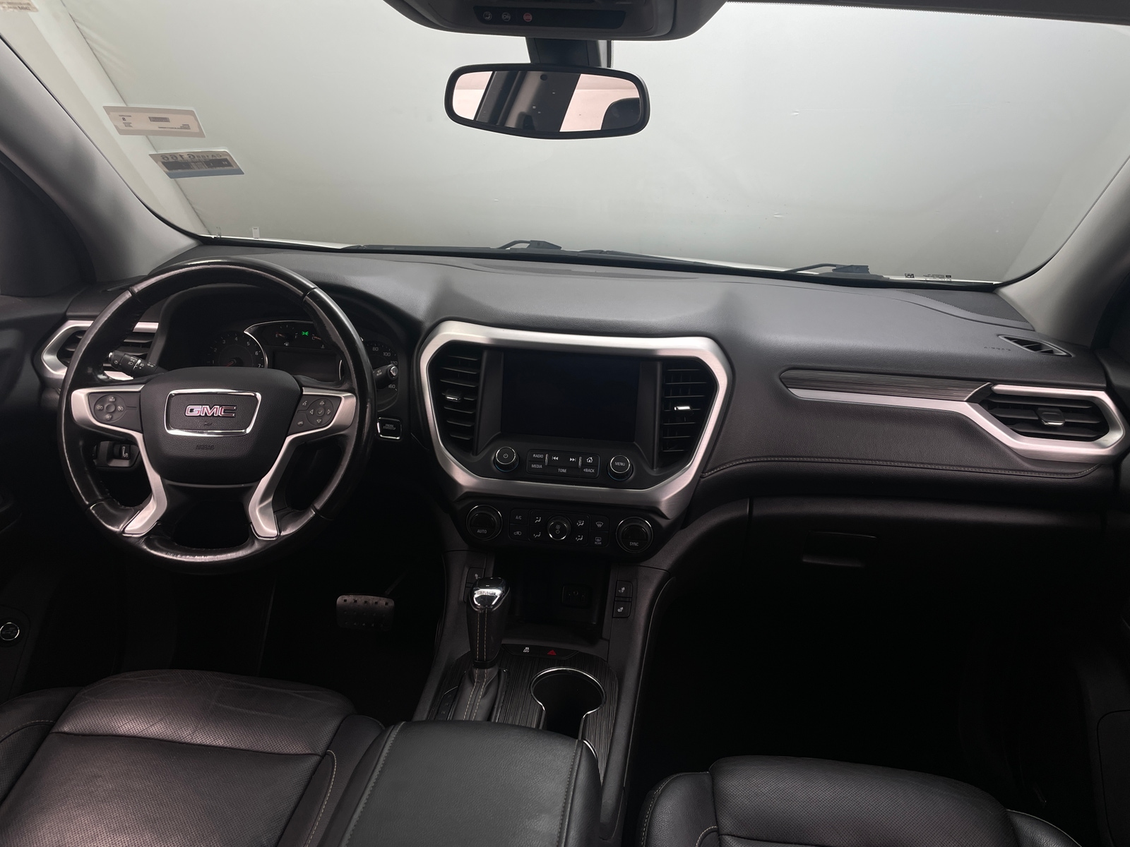 Thumbnail: 2019 GMC Acadia - 2