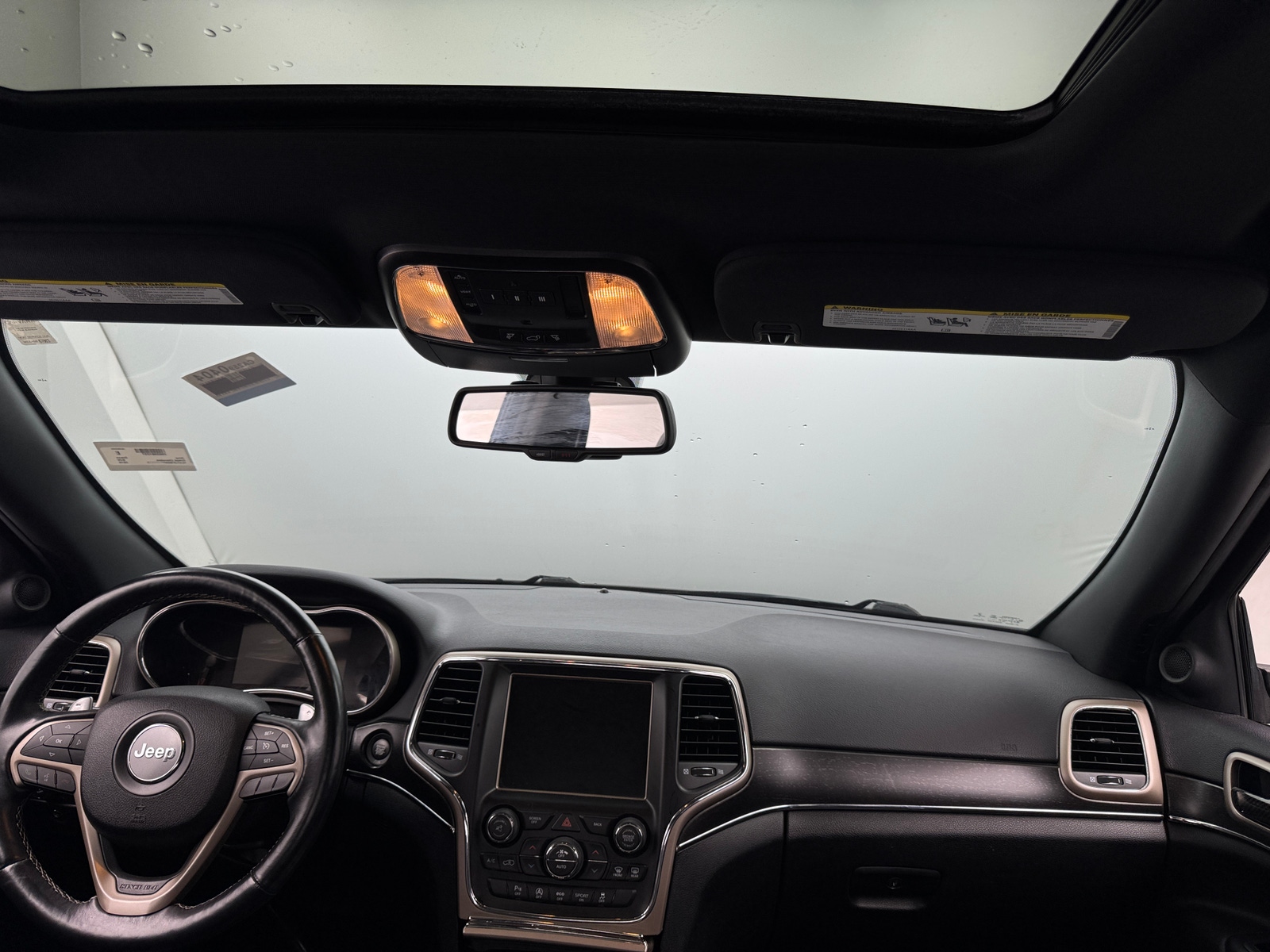 Thumbnail: 2016 Jeep Grand Cherokee - 3
