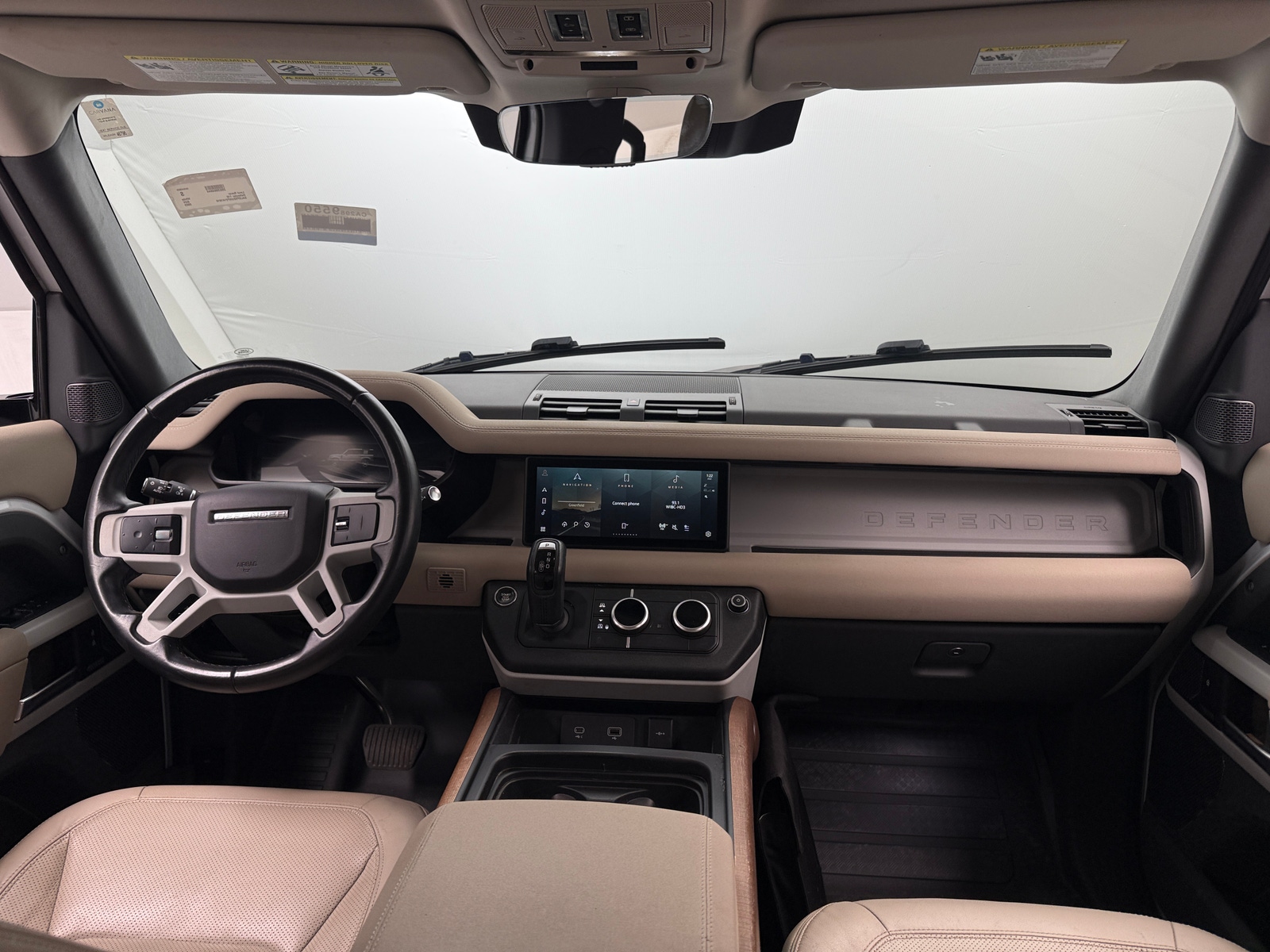 Thumbnail: 2023 Land Rover Defender - 2