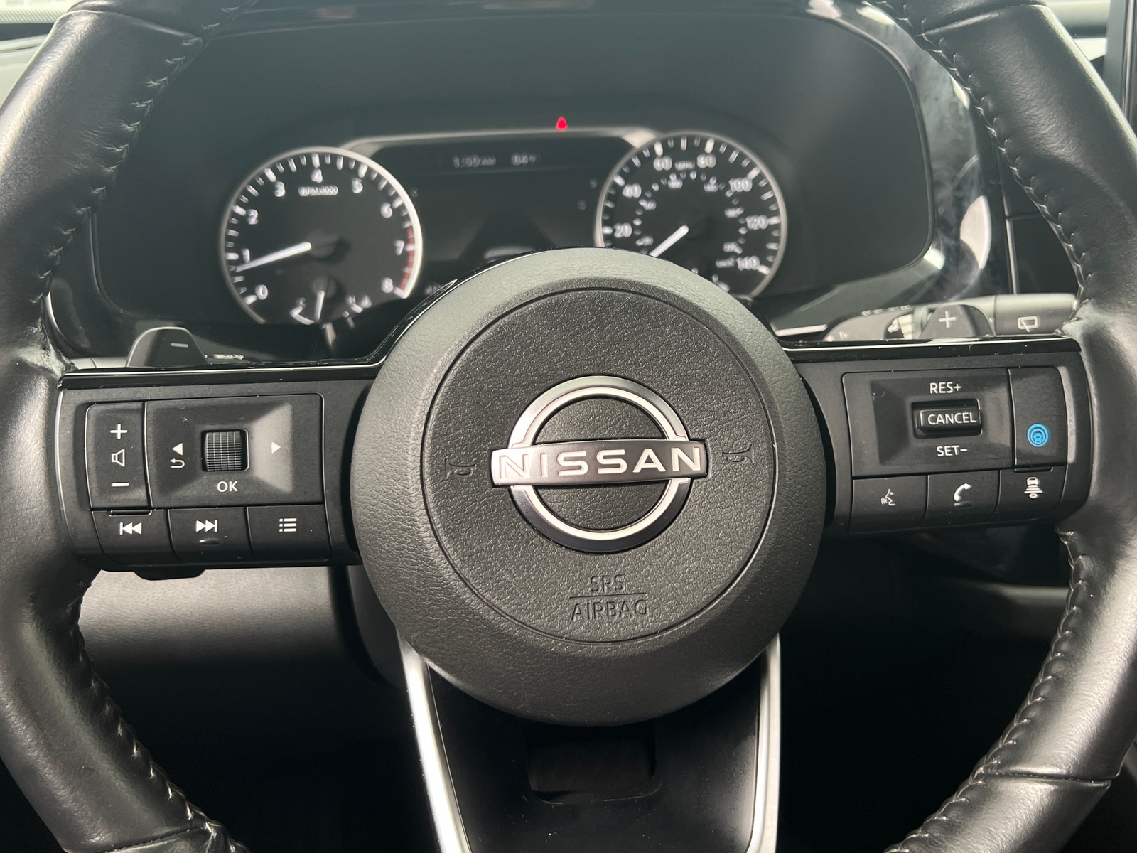 Thumbnail: 2022 Nissan Pathfinder - 5