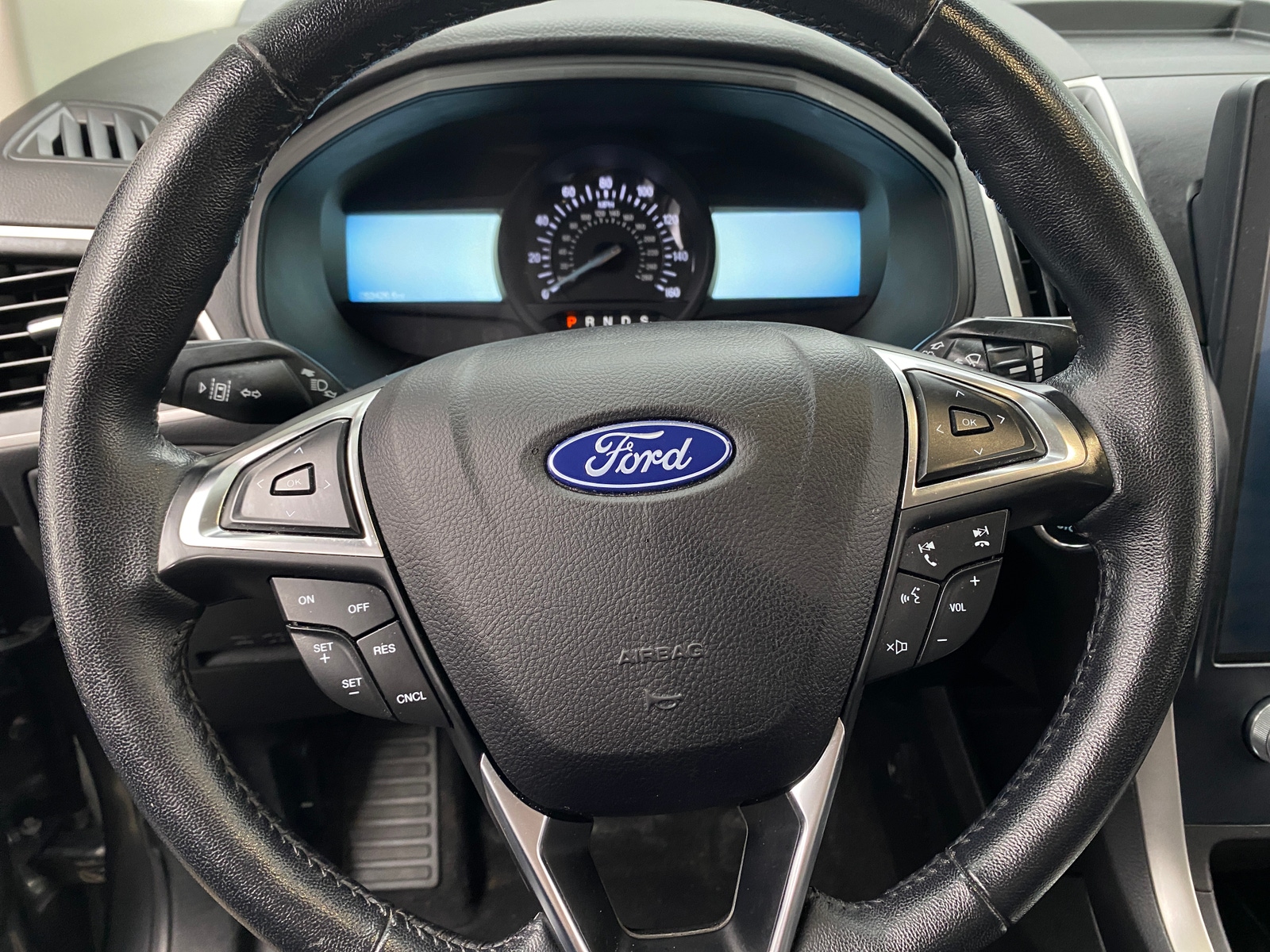 Thumbnail: 2023 Ford Edge - 4