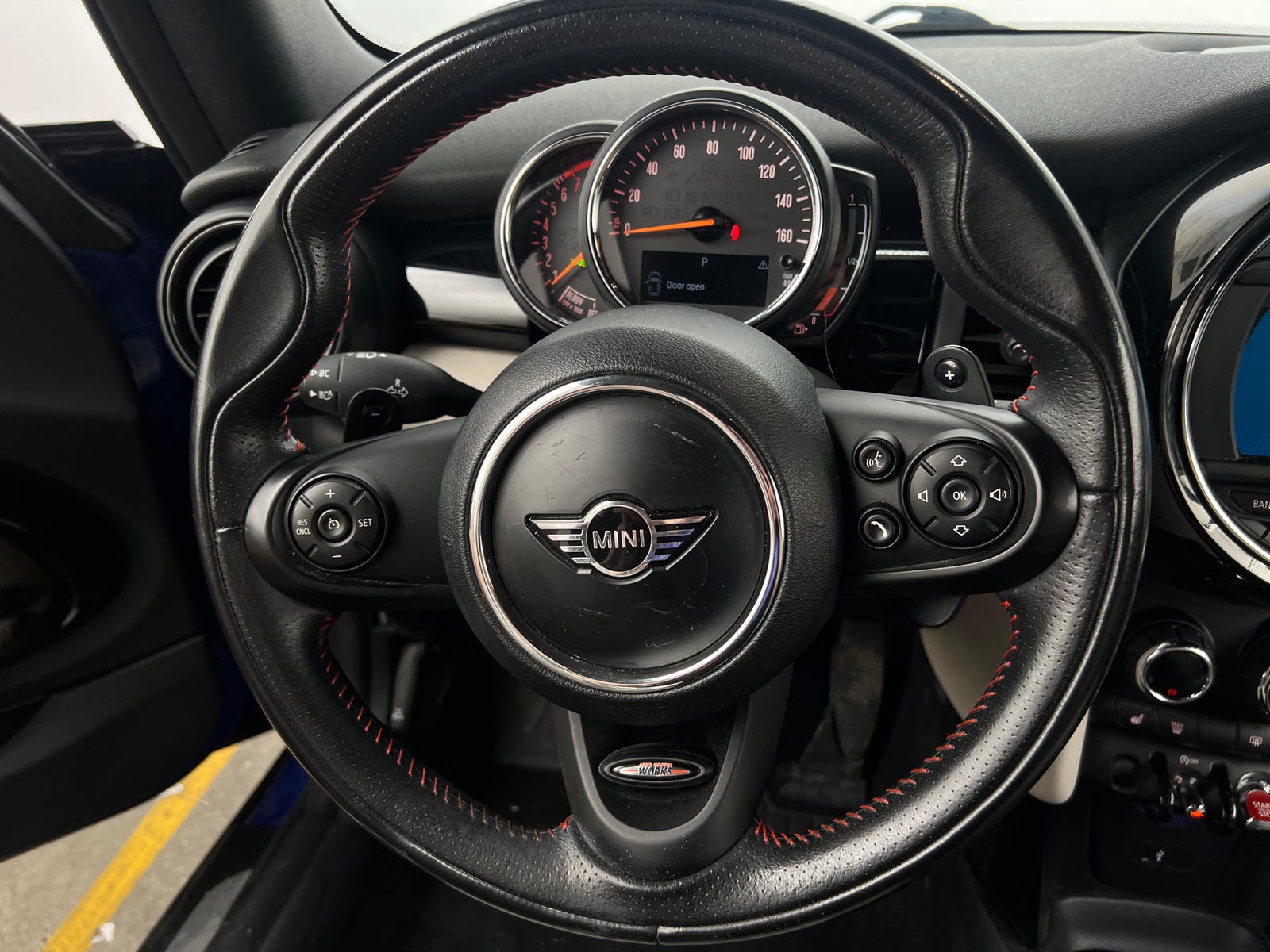 Thumbnail: 2019 MINI Cooper Convertible - 4