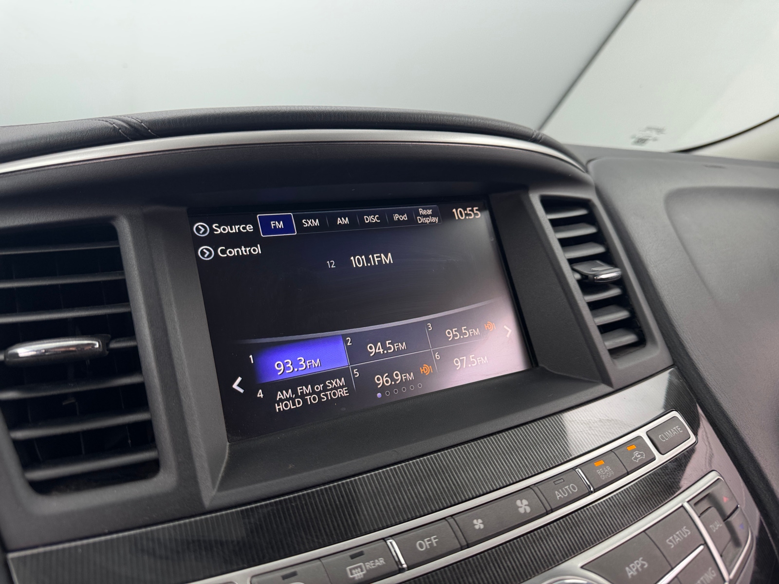 Thumbnail: 2017 INFINITI QX60 - 4