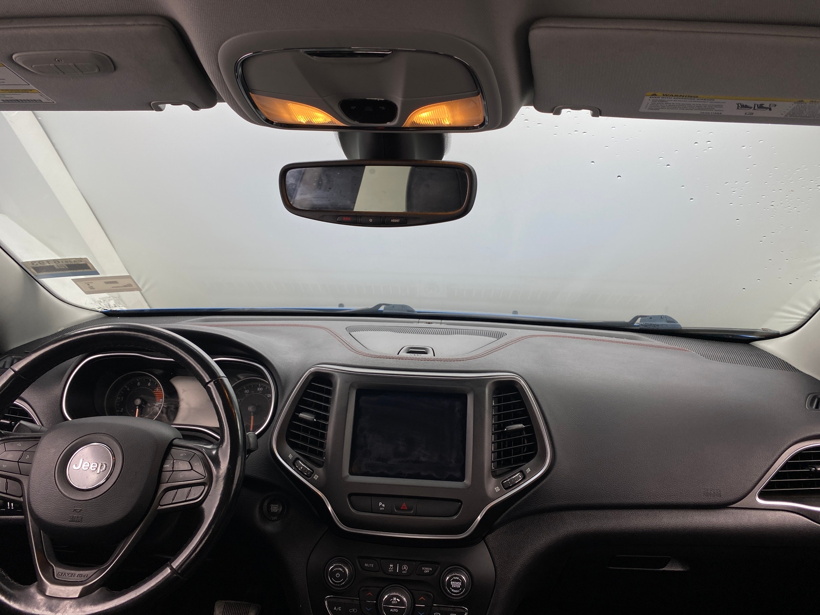 Thumbnail: 2020 Jeep Cherokee - 3