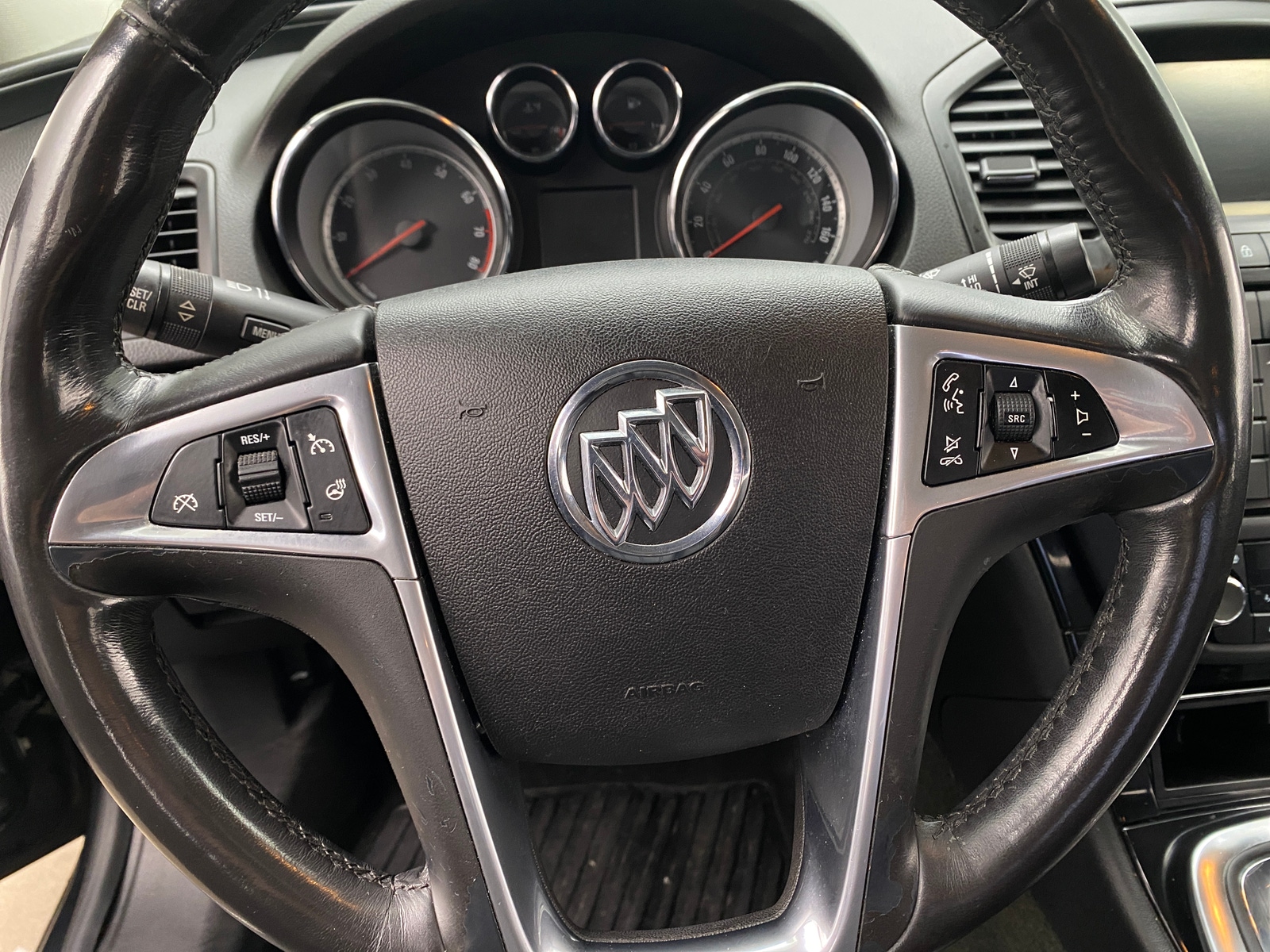 Thumbnail: 2013 Buick Regal - 4