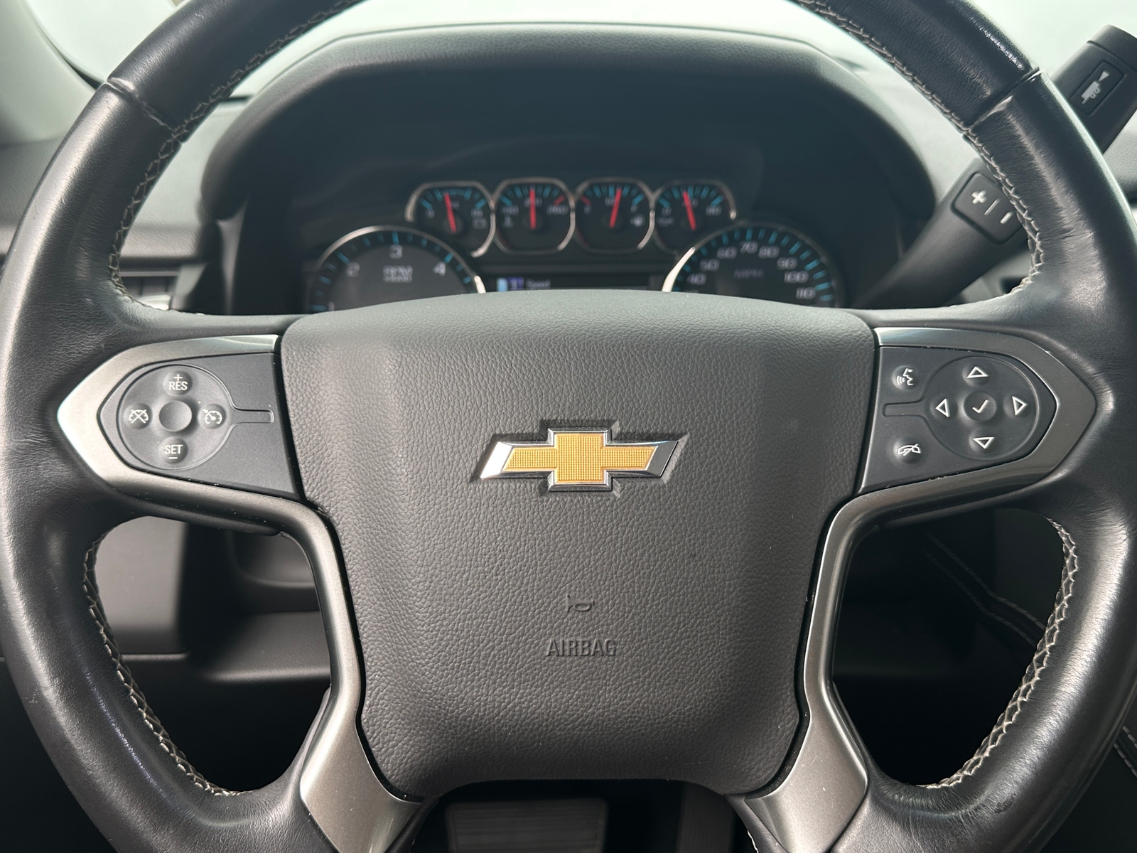 Thumbnail: 2019 Chevrolet Tahoe - 5