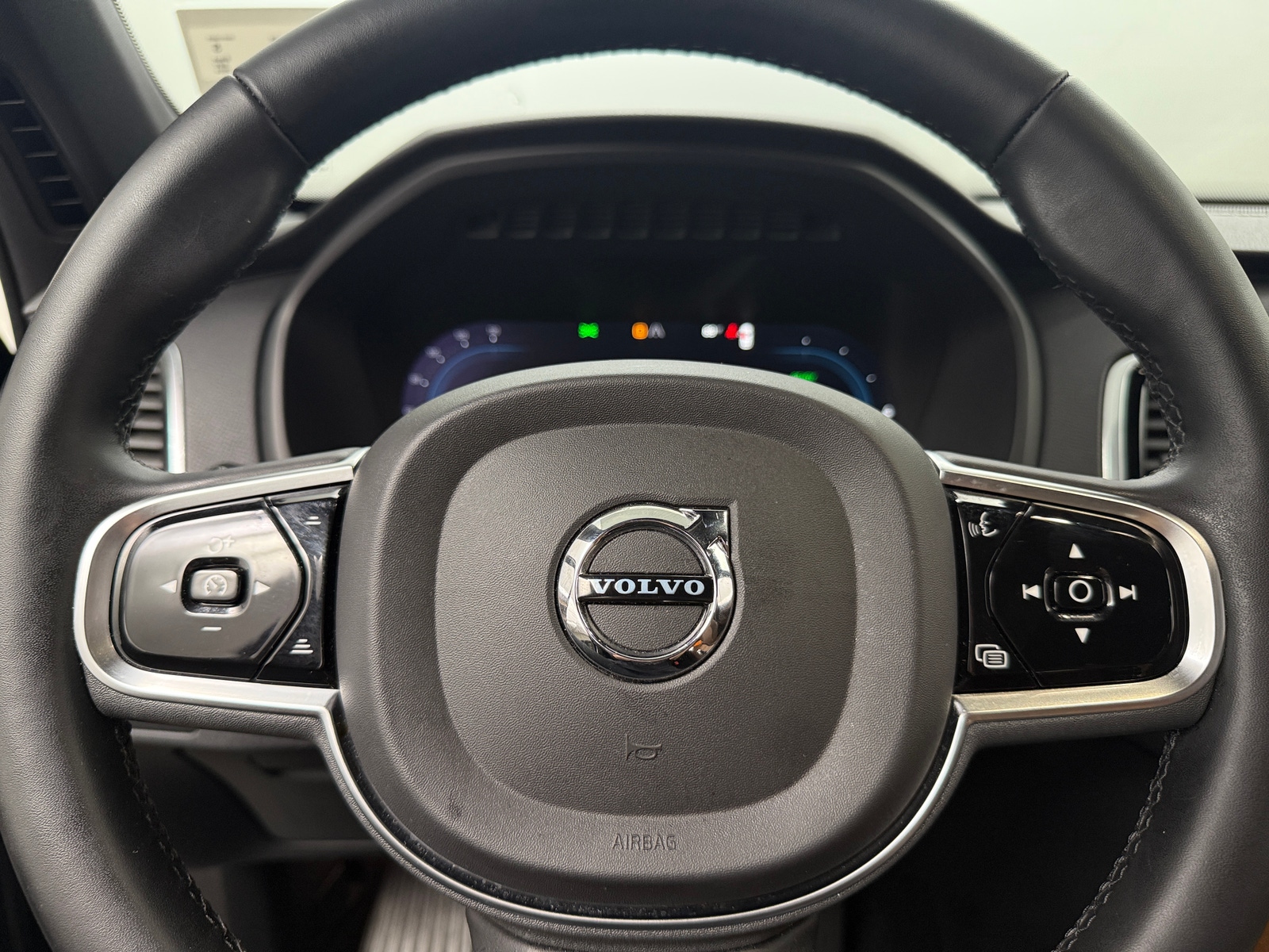 Thumbnail: 2024 Volvo XC90 - 4