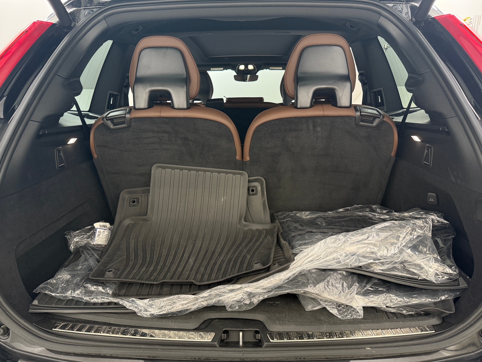 Thumbnail: 2024 Volvo XC90 - 6