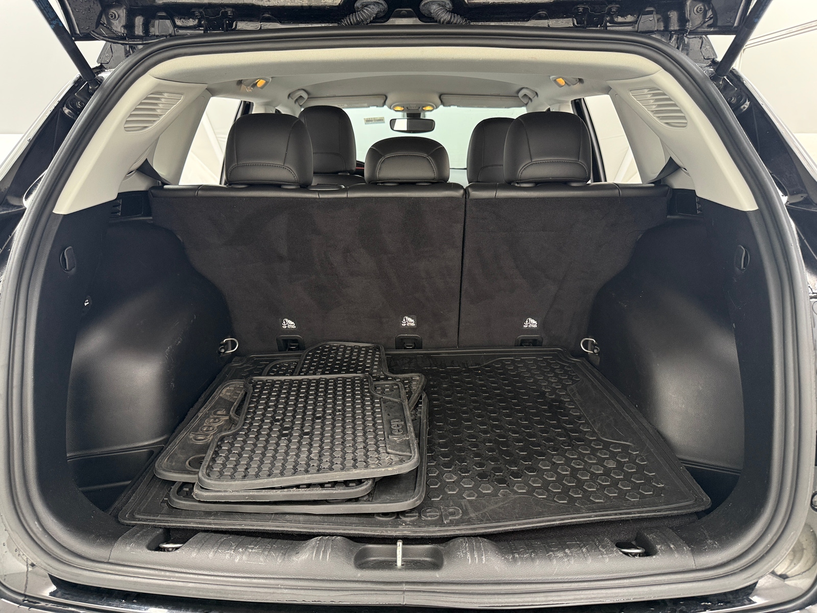 Thumbnail: 2020 Jeep Compass - 6