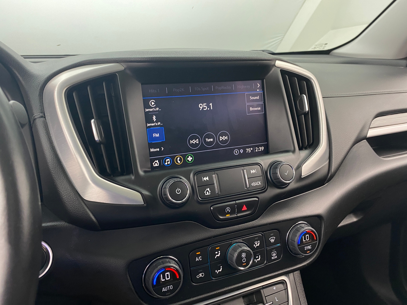Thumbnail: 2022 GMC Terrain - 3
