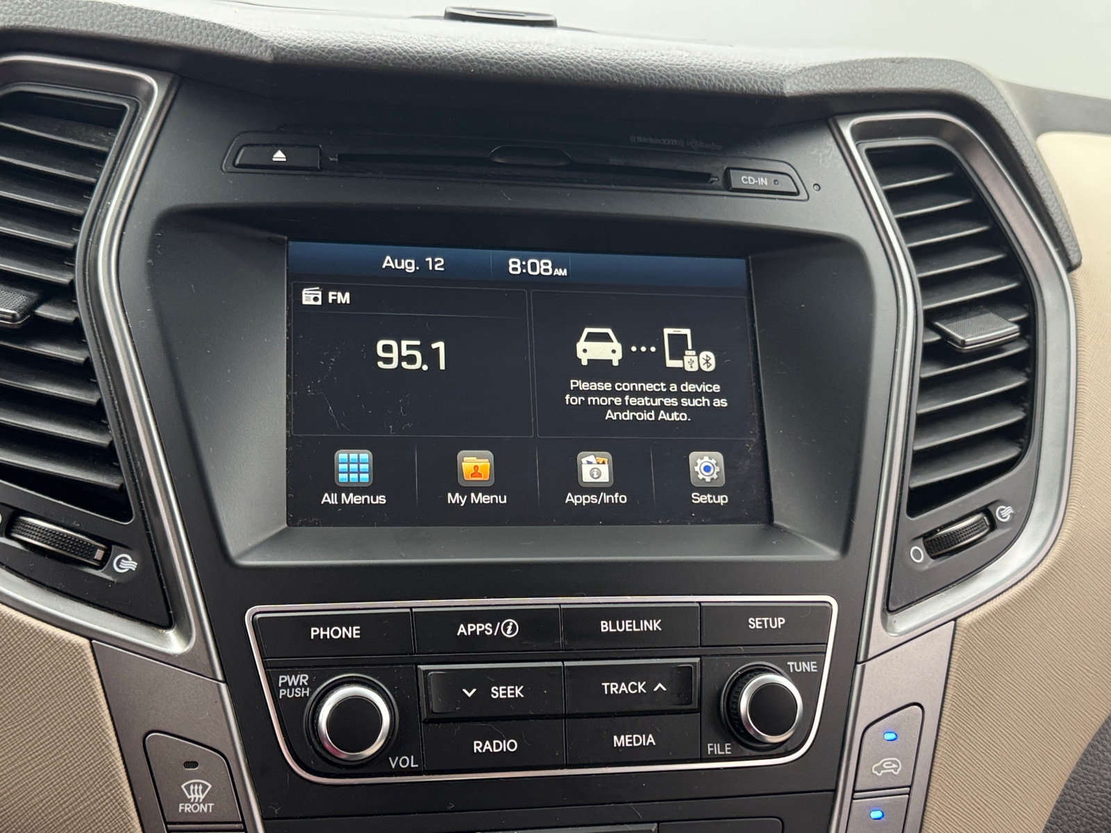 Thumbnail: 2017 Hyundai Santa Fe - 4