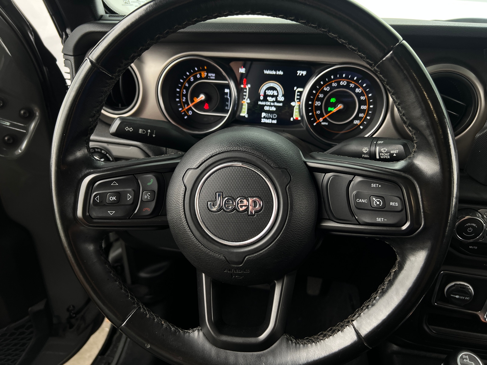 Thumbnail: 2020 Jeep Gladiator - 5