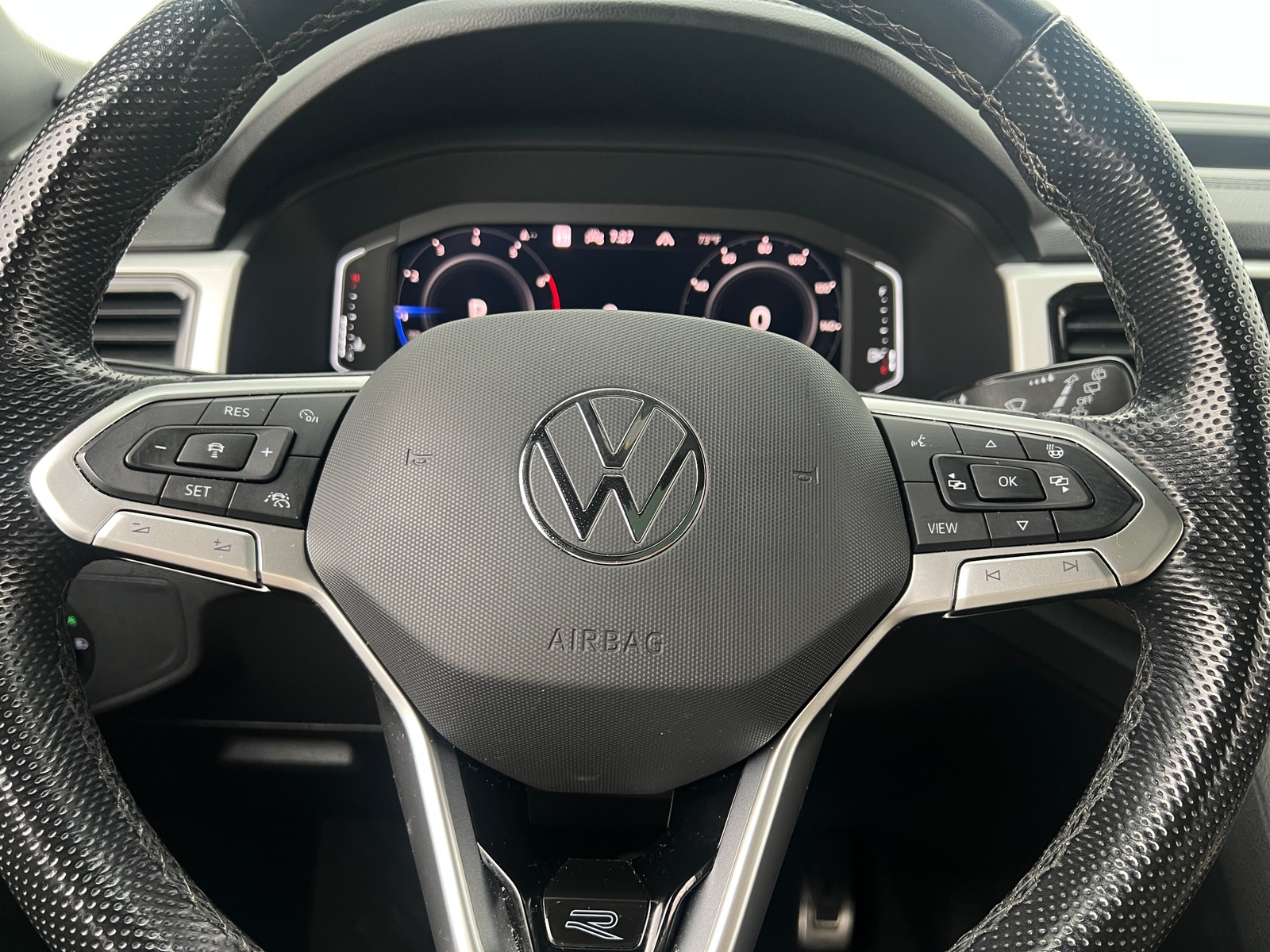 Thumbnail: 2022 Volkswagen Atlas - 4
