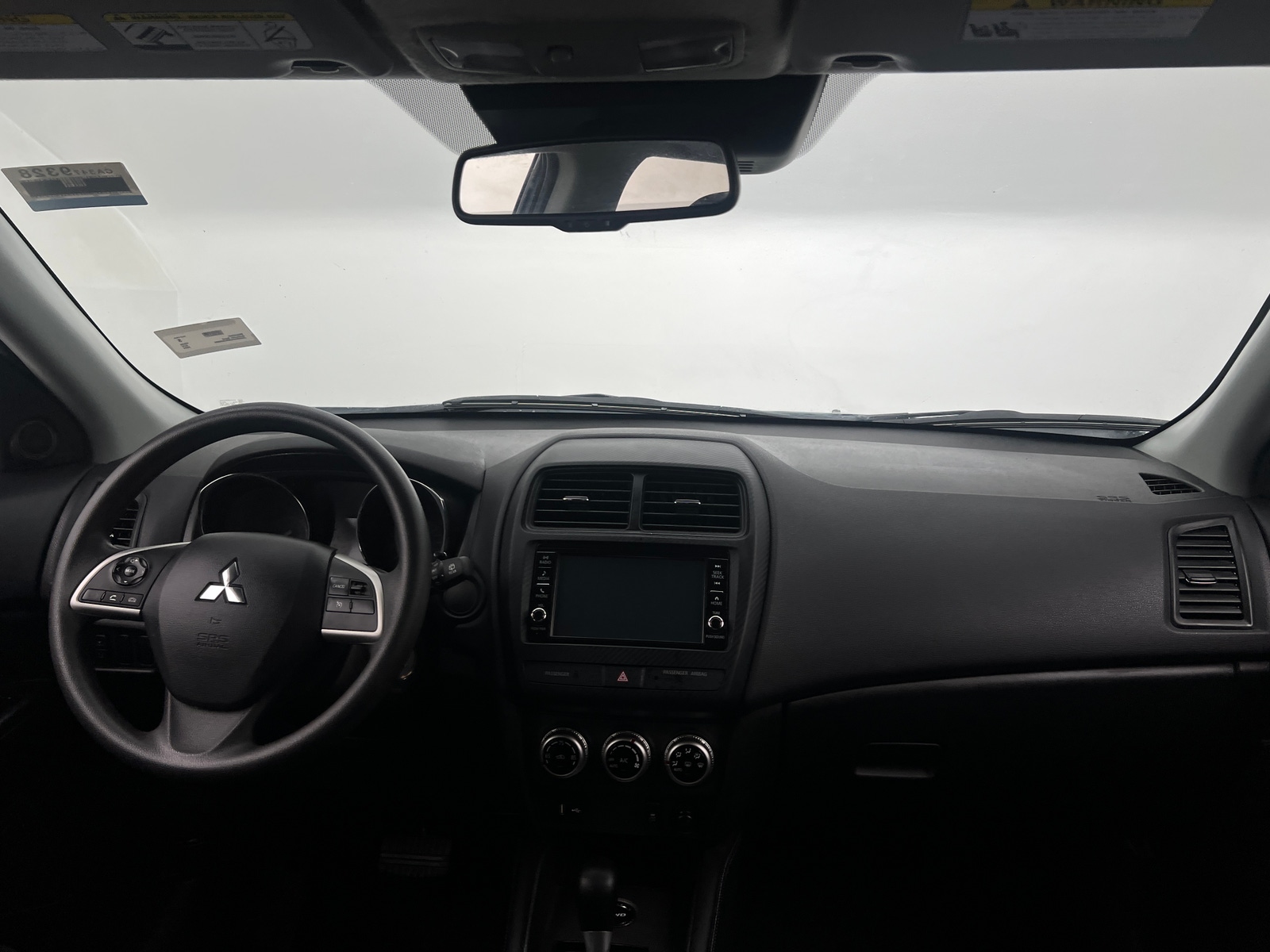 Thumbnail: 2024 Mitsubishi Outlander Sport - 3